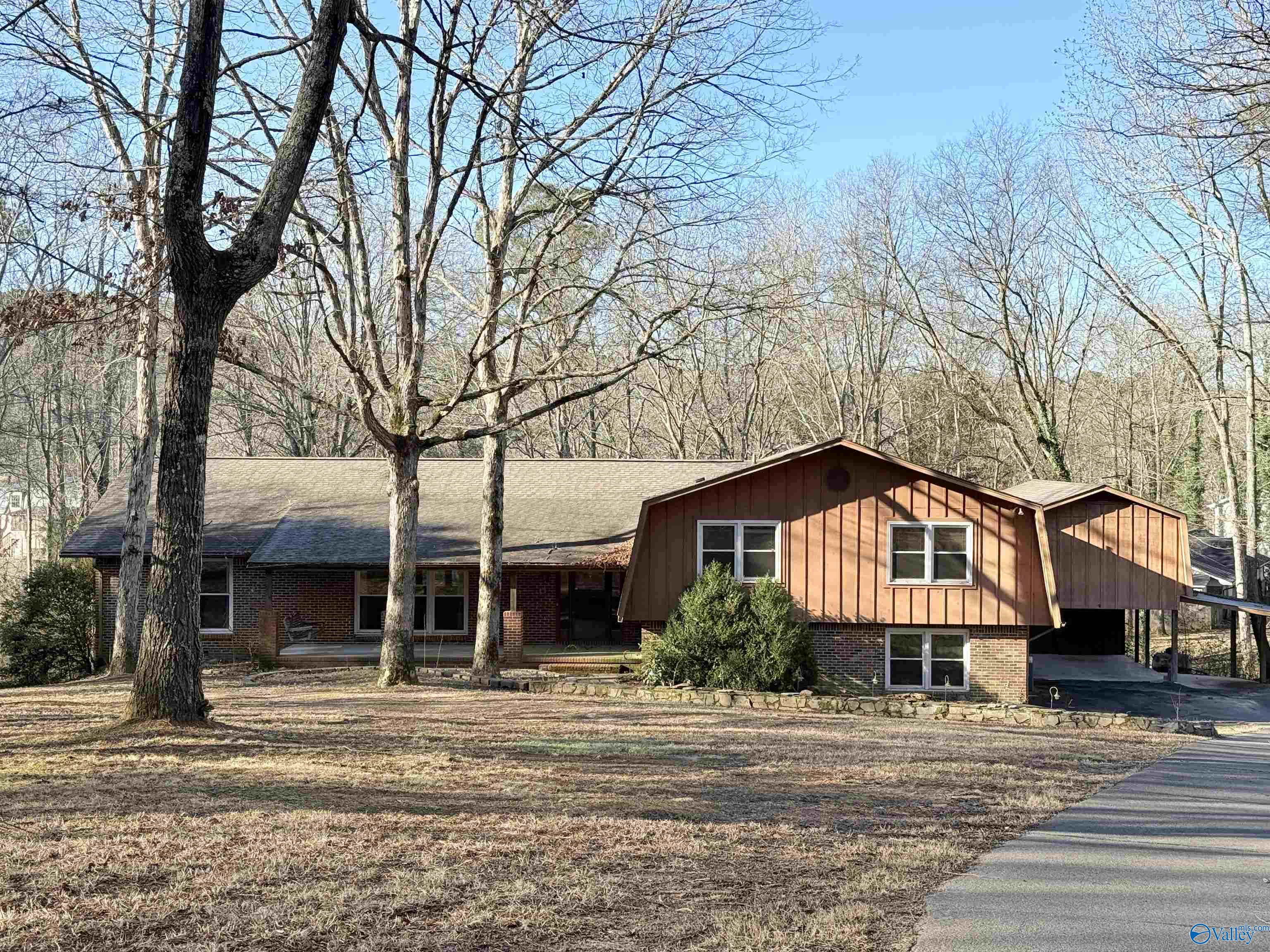 1975 Pine Lake Drive