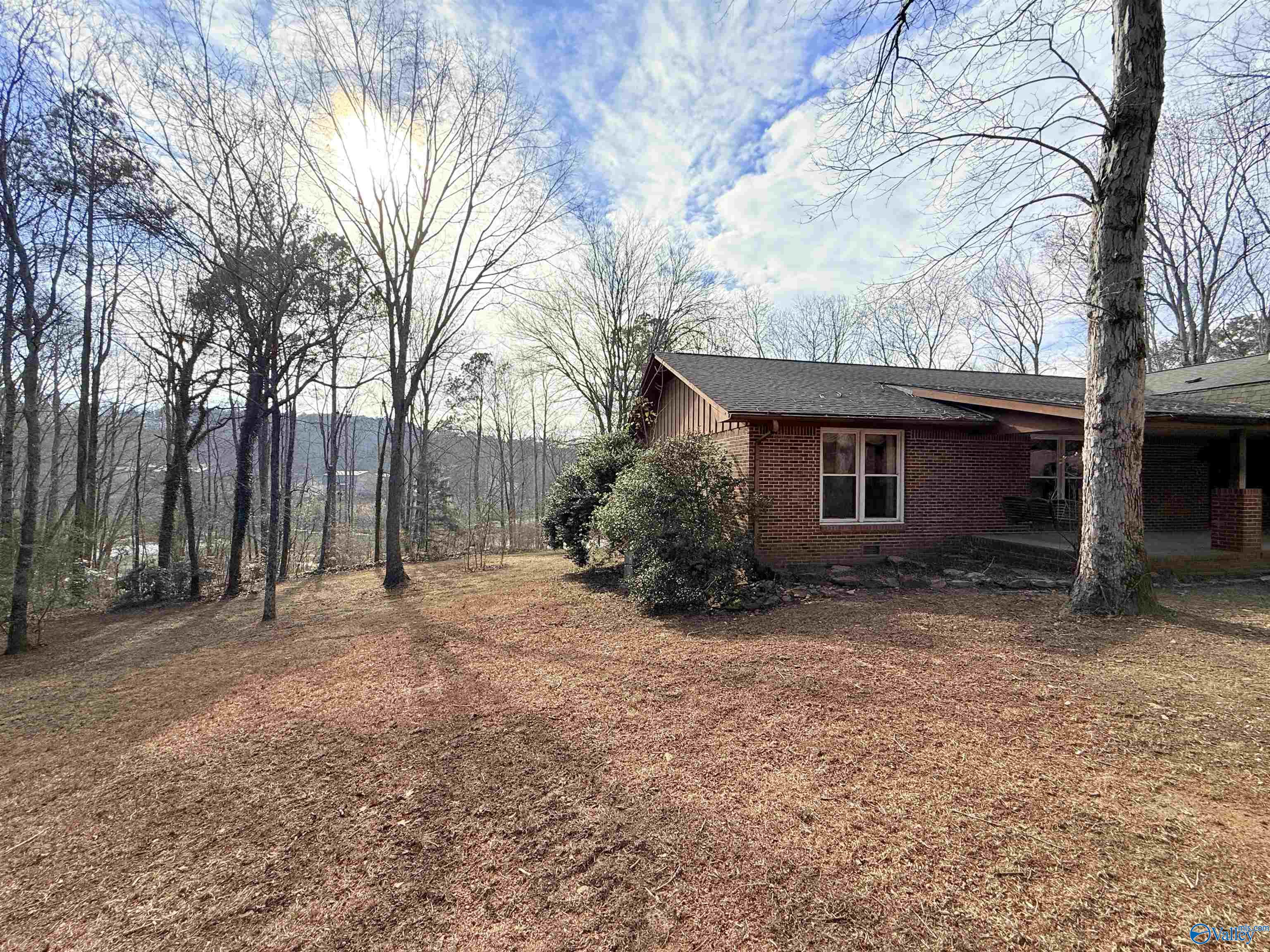 1975 Pine Lake Drive