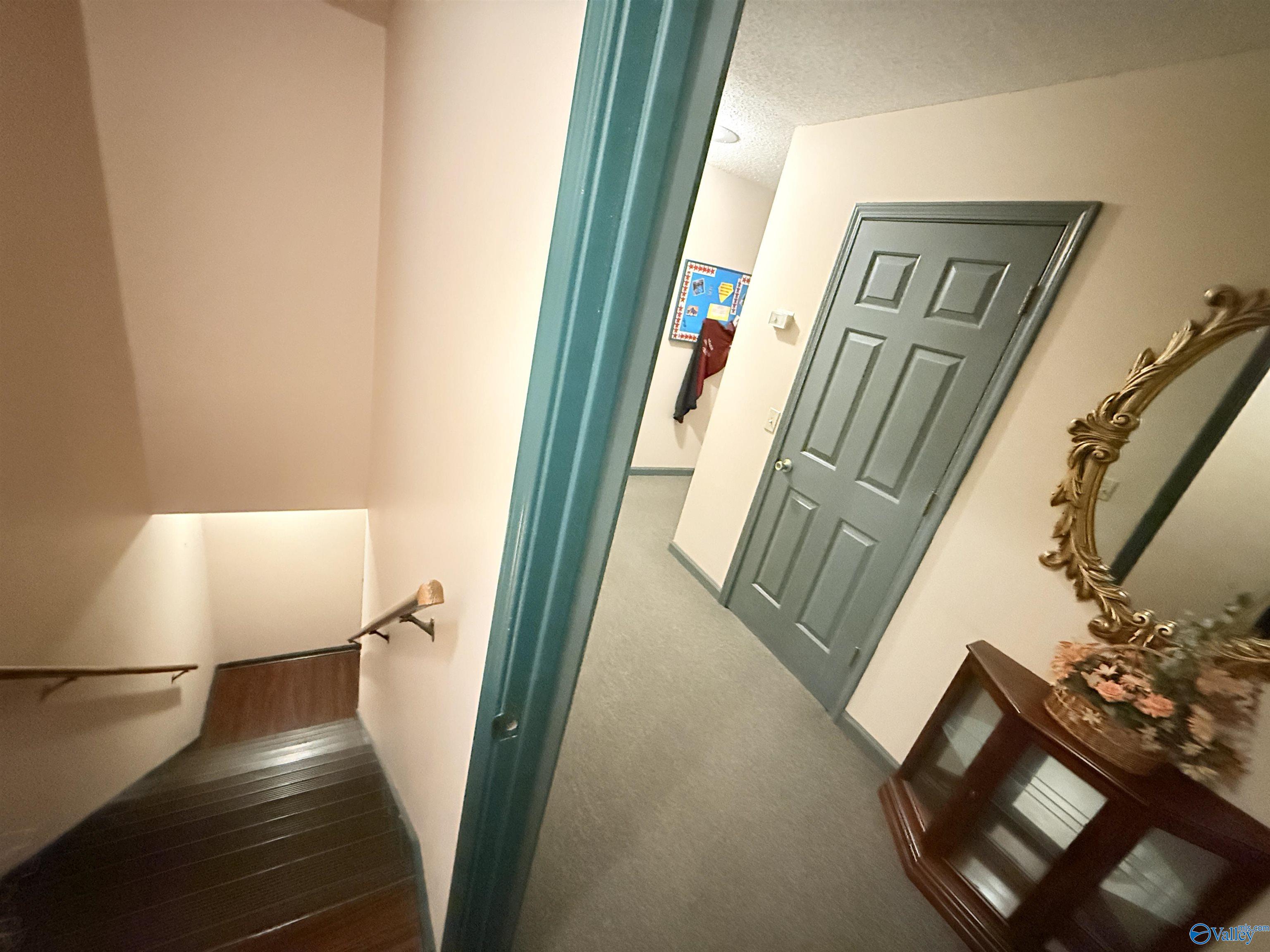 619 Brindlee Mountain Parkway N