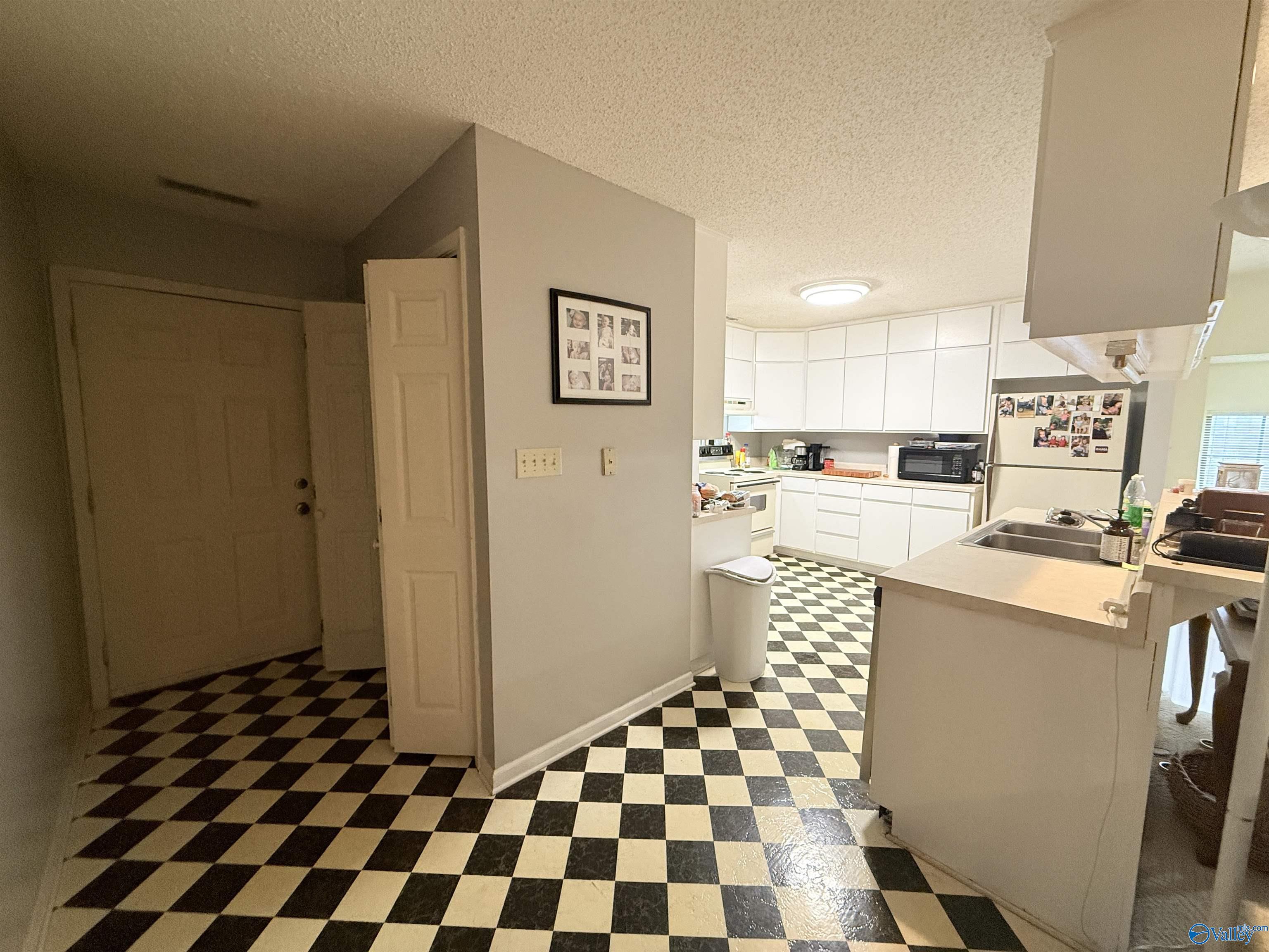 619 Brindlee Mountain Parkway N