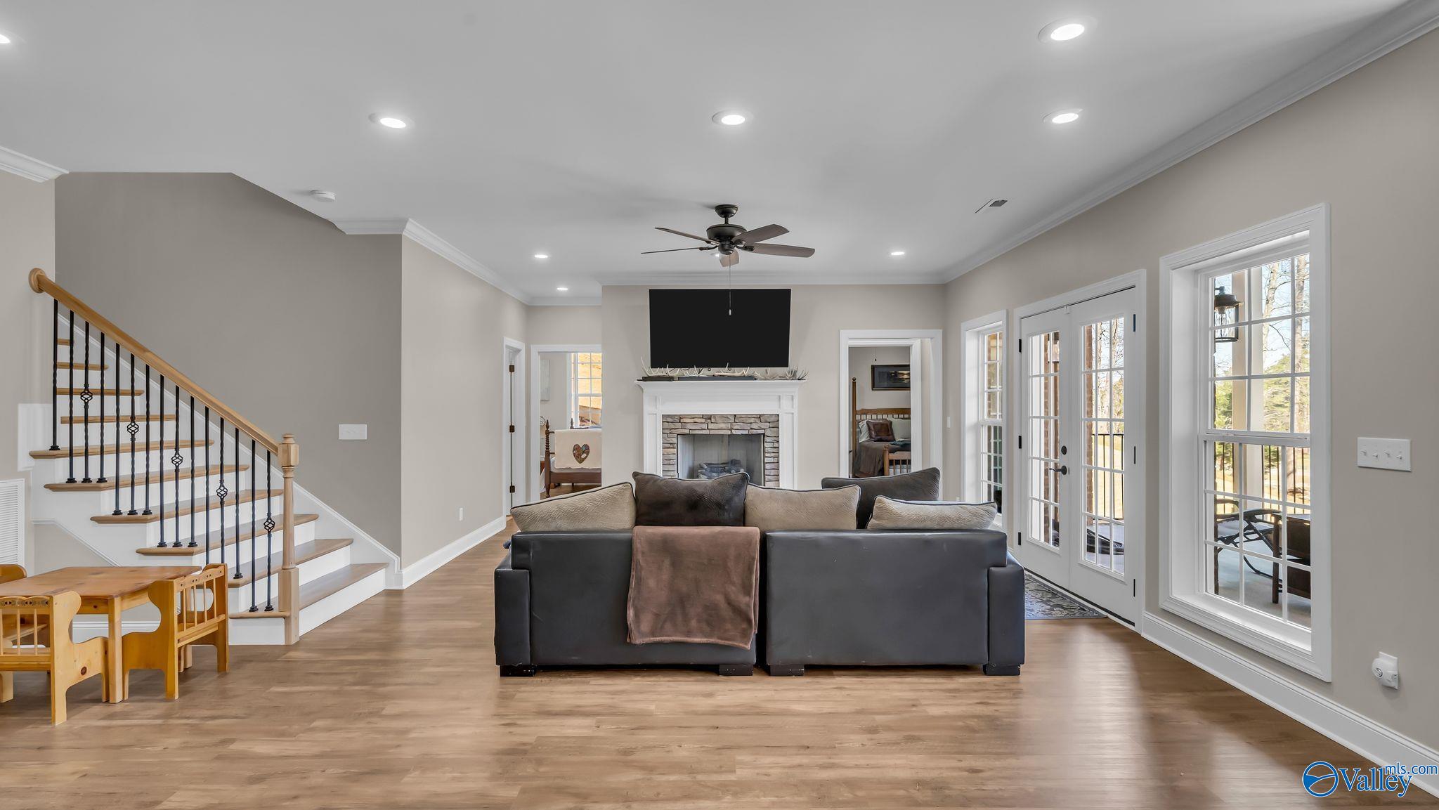 1067 Heritage Drive