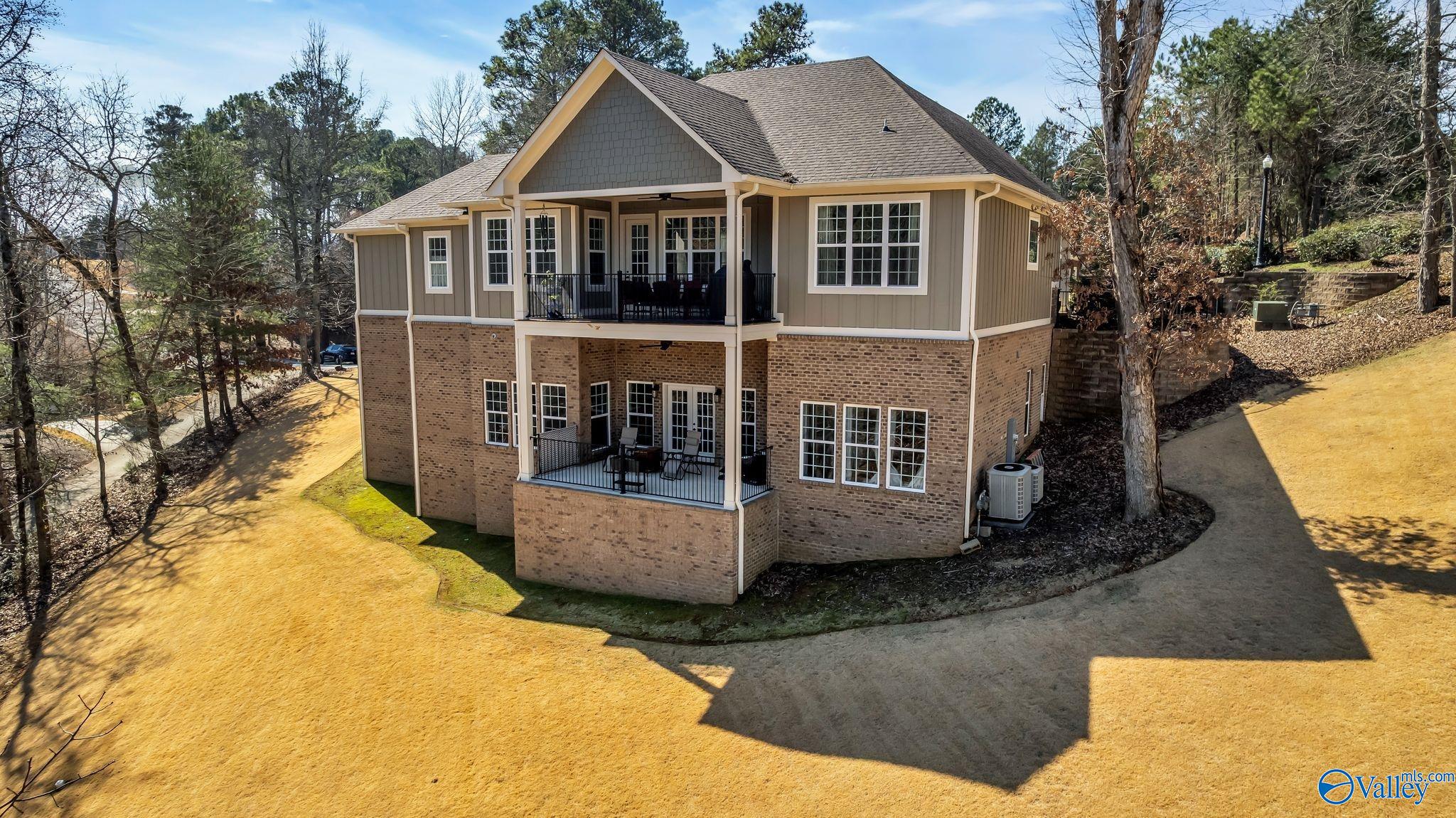 1067 Heritage Drive
