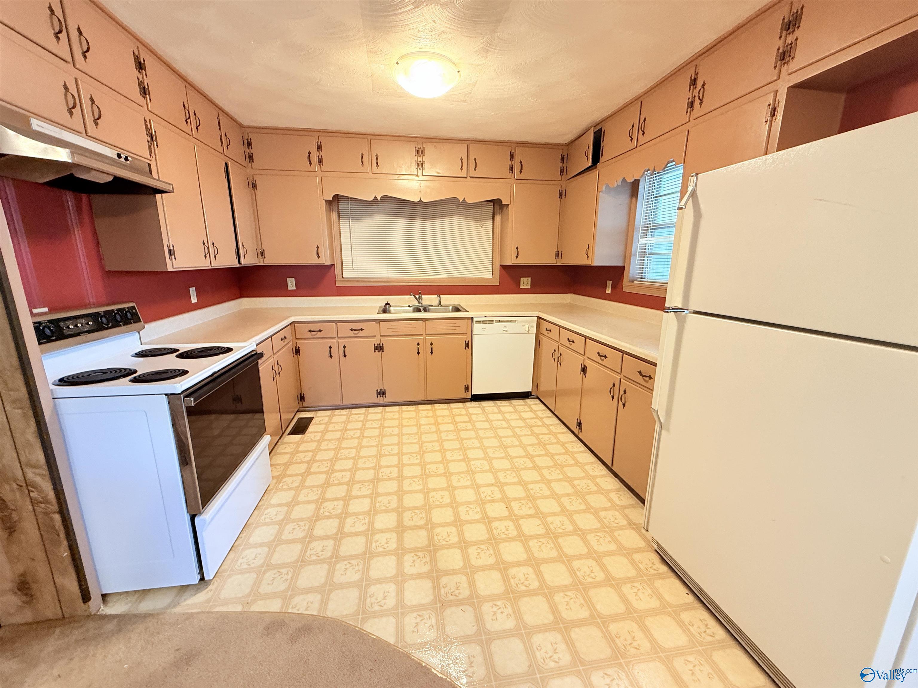 26 Hickory Circle