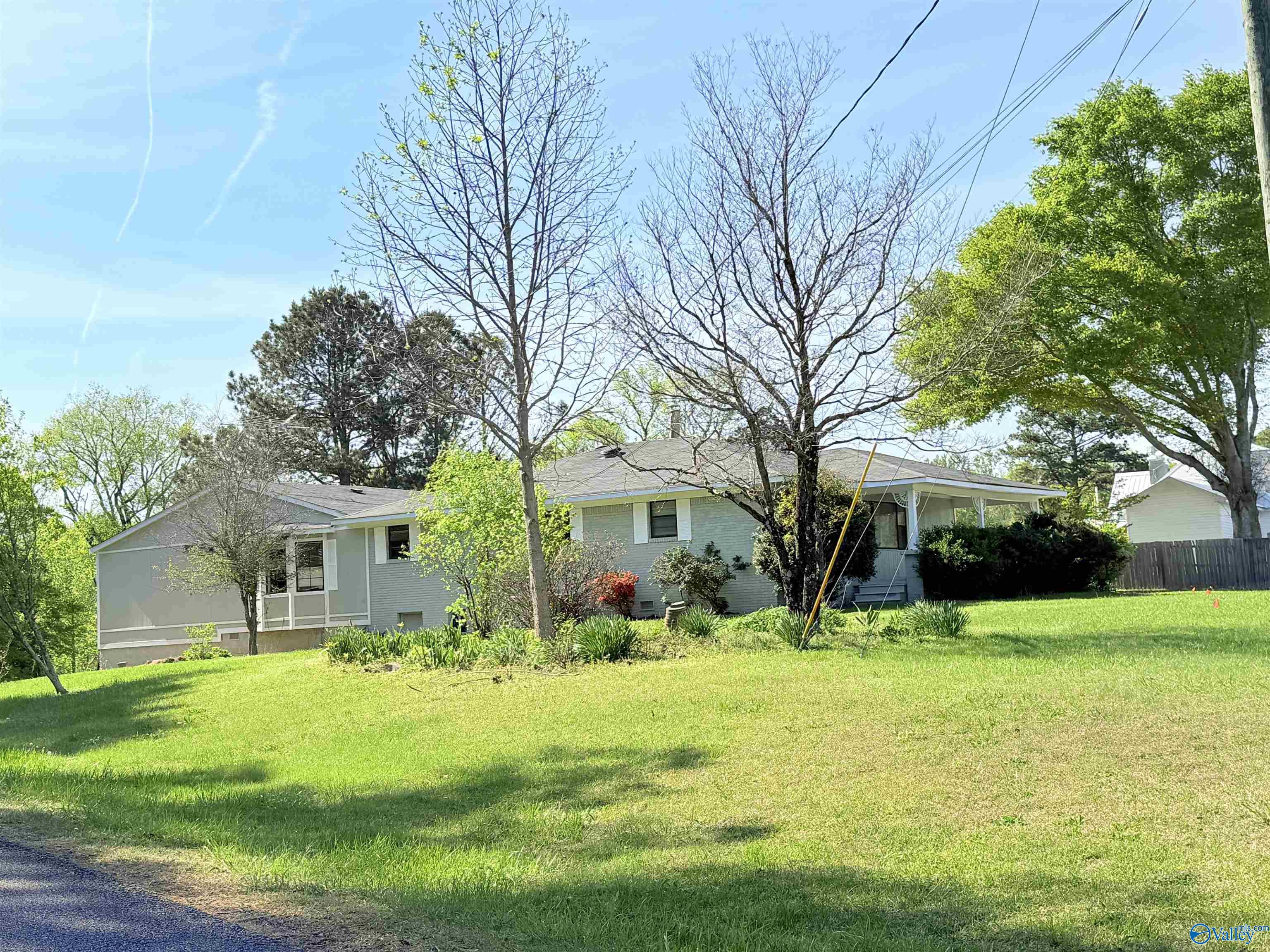 26 Hickory Circle