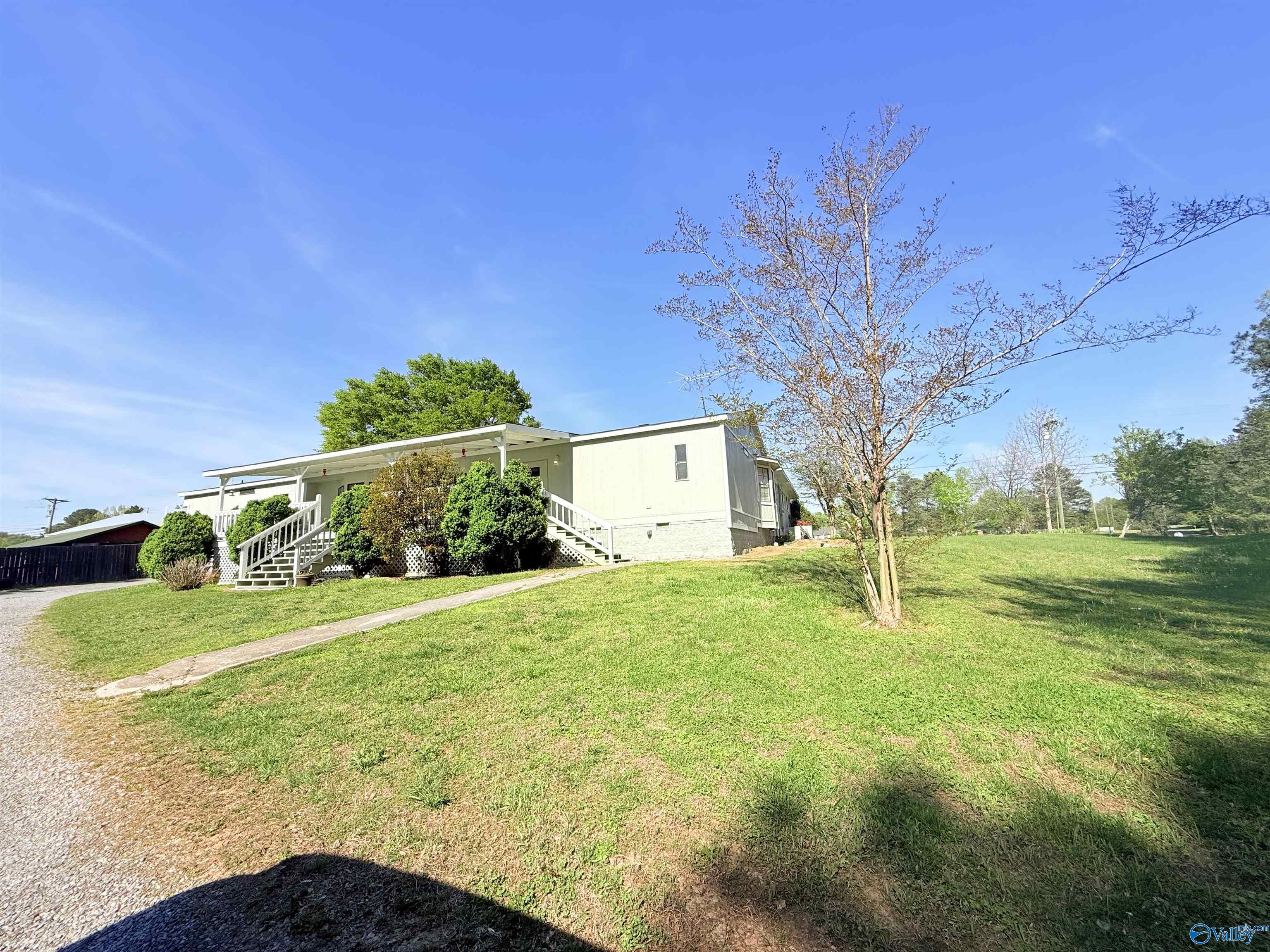 26 Hickory Circle
