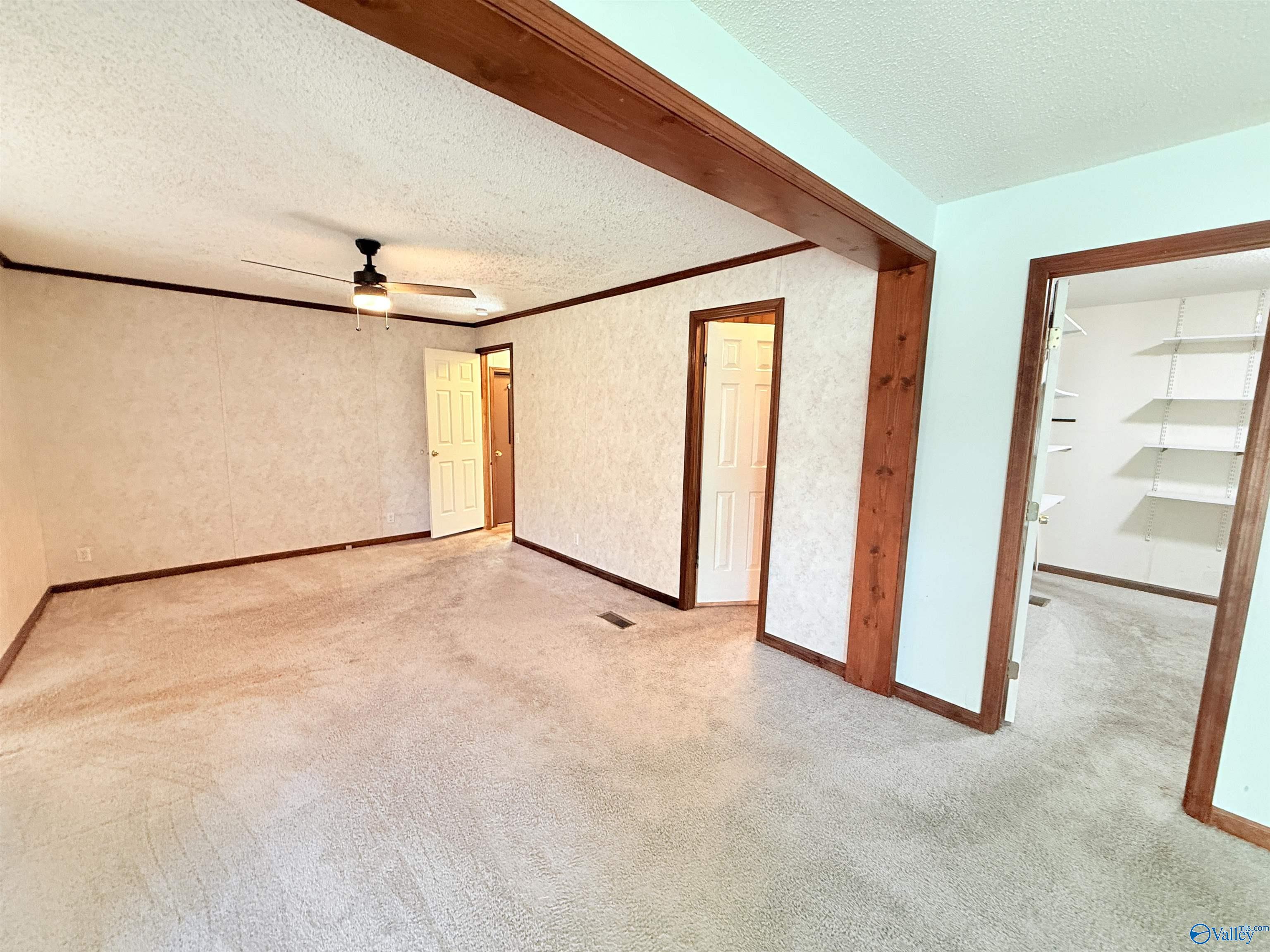 26 Hickory Circle