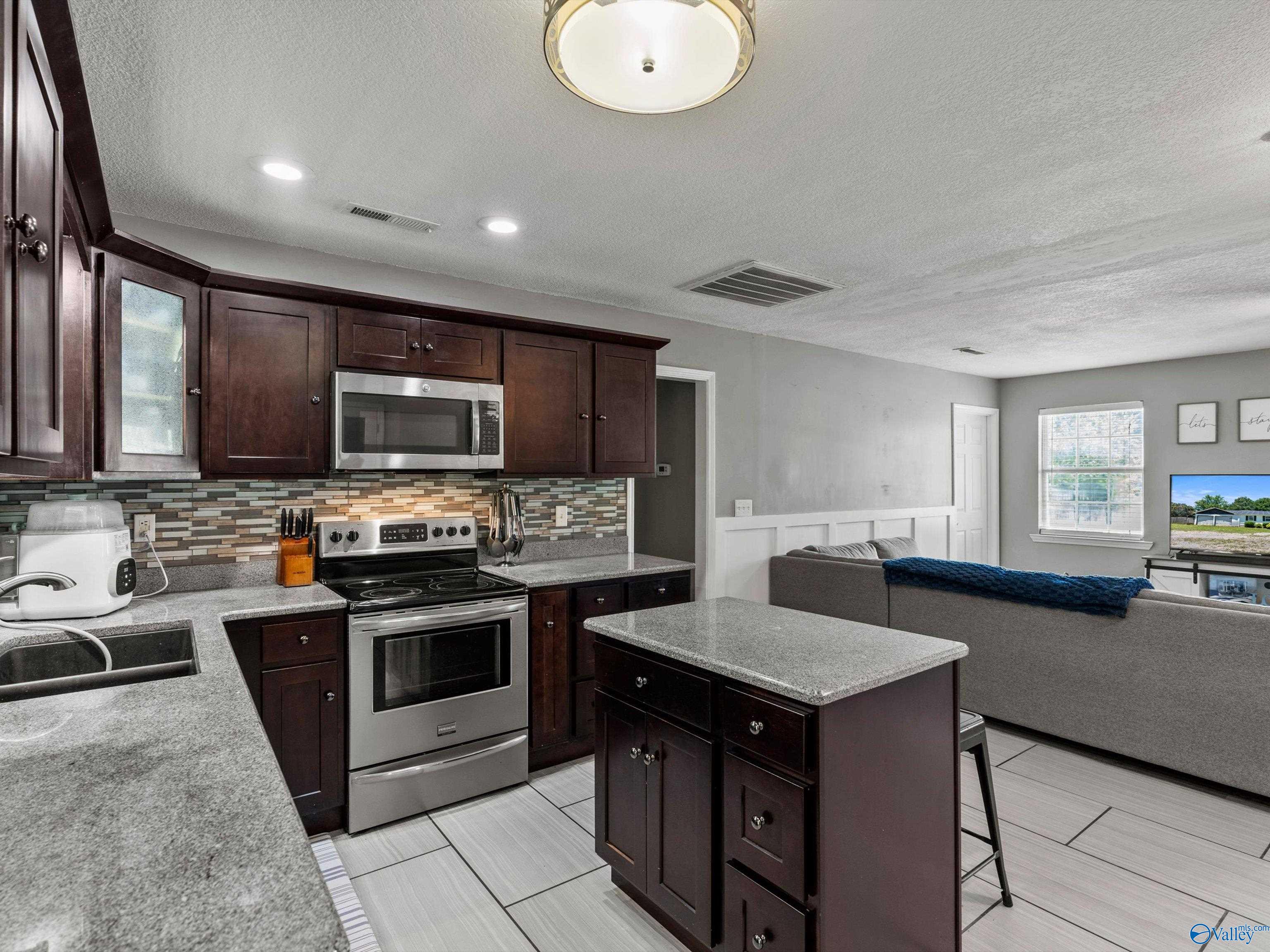 534 Hill Bluff Road