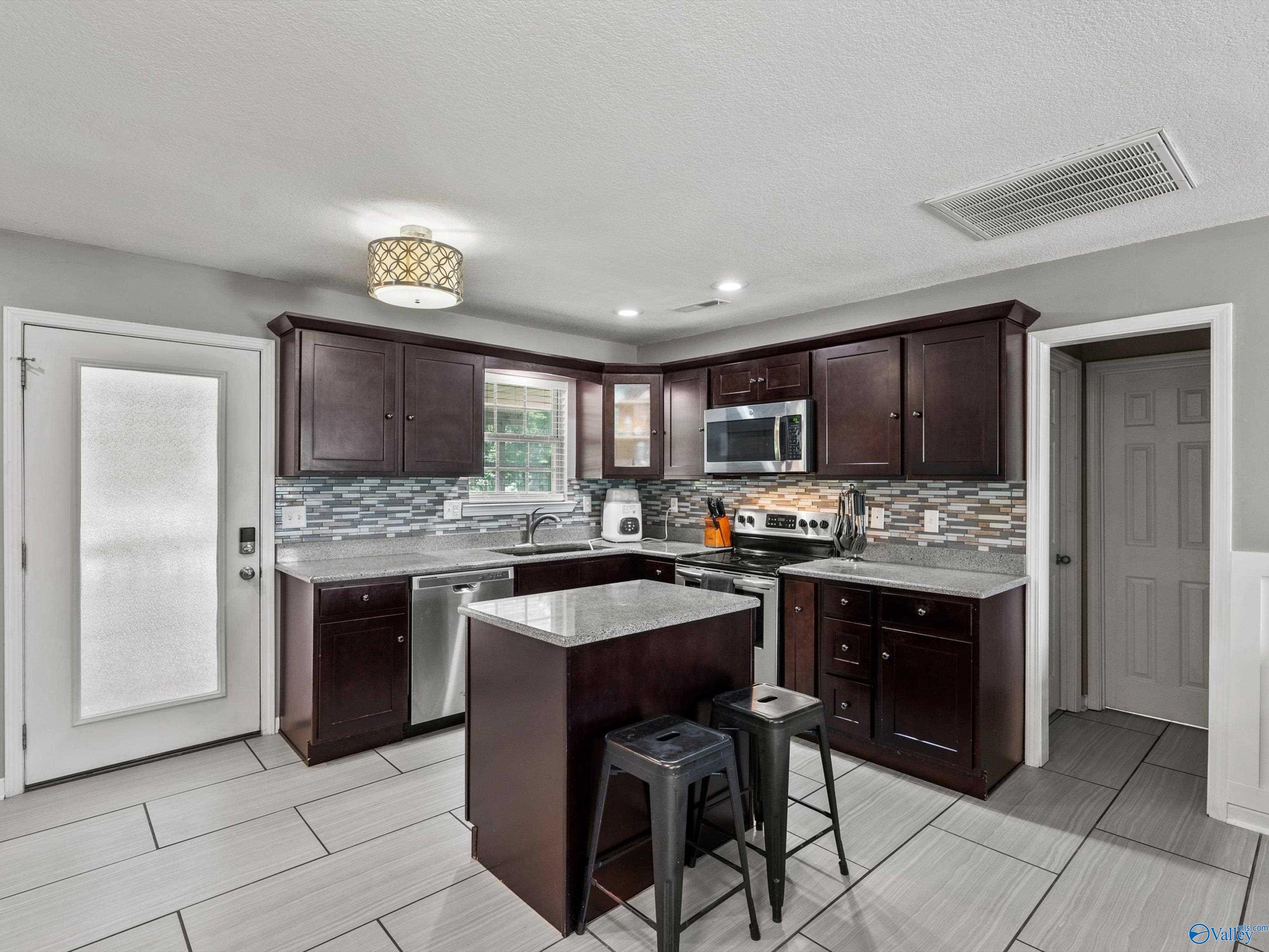 534 Hill Bluff Road