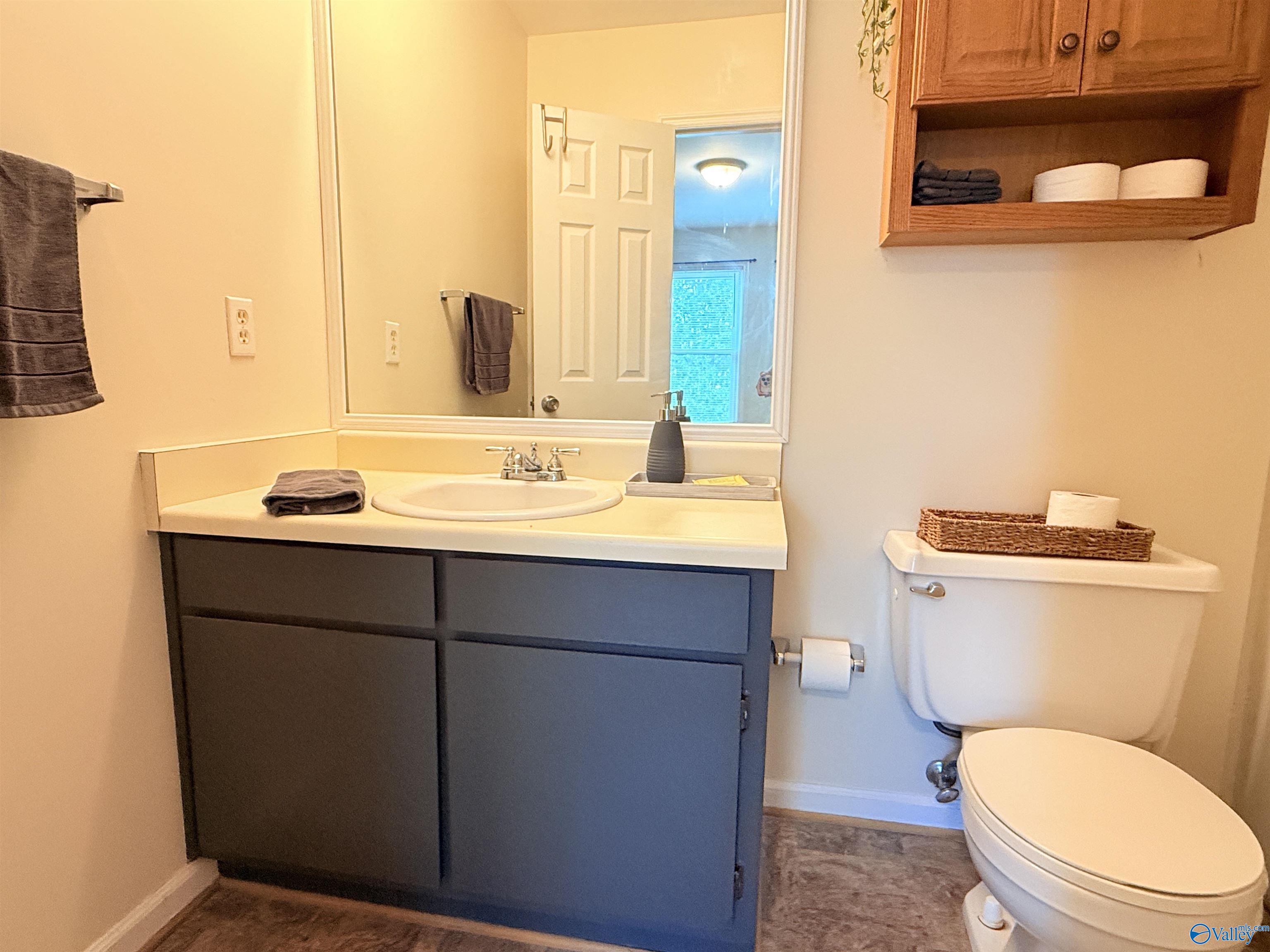 123 Cresent Circle