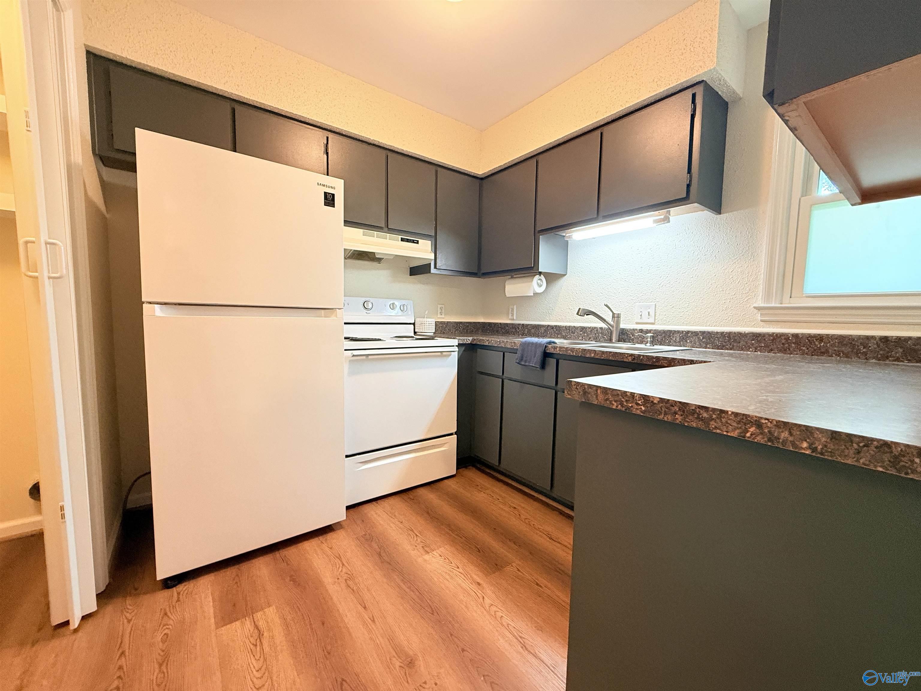 123 Cresent Circle