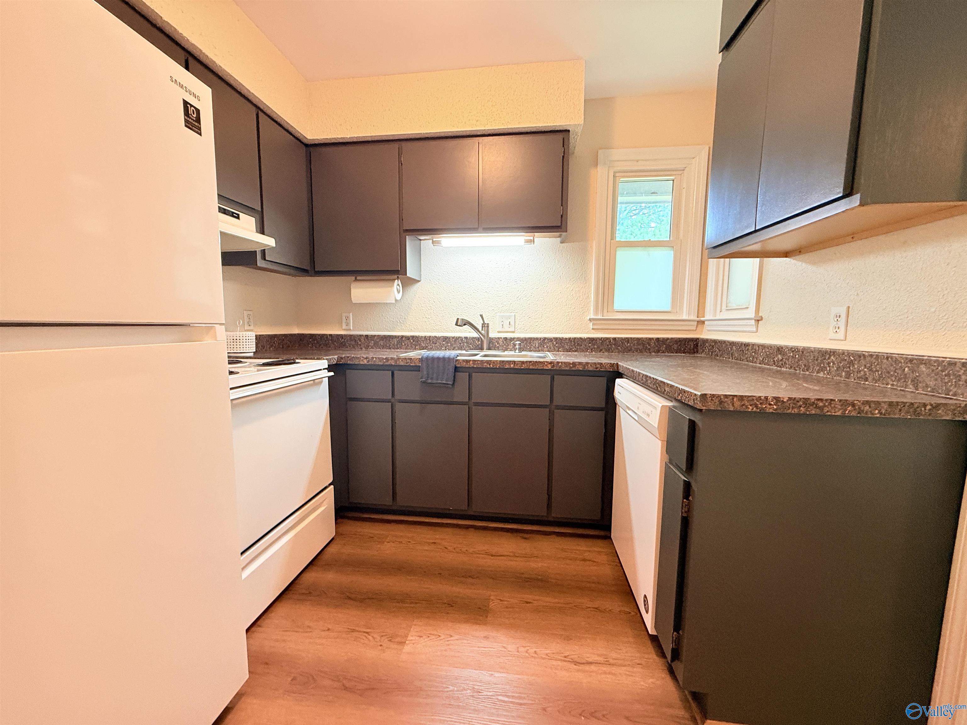 123 Cresent Circle