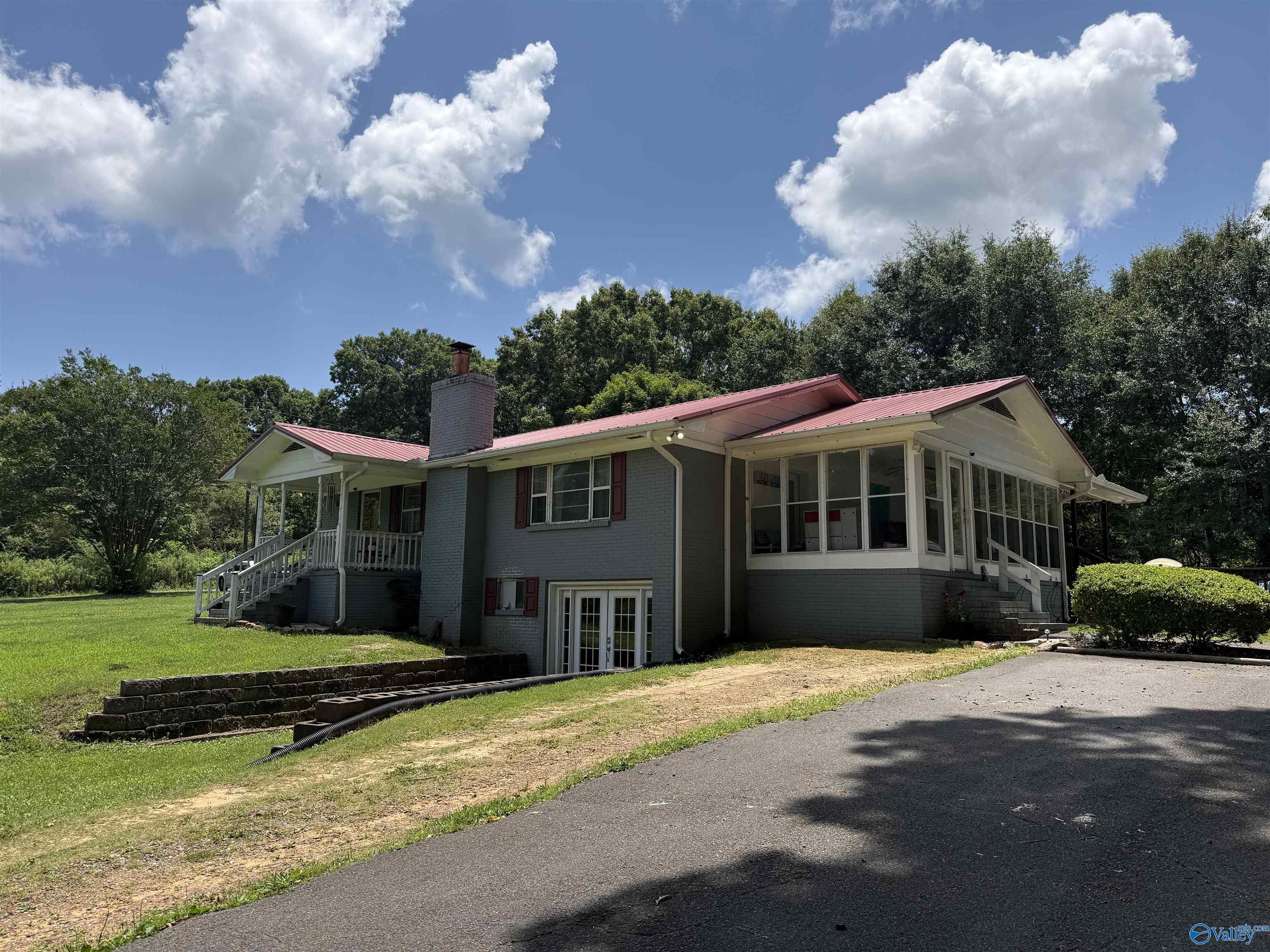 3193 Georgia Mountain Road