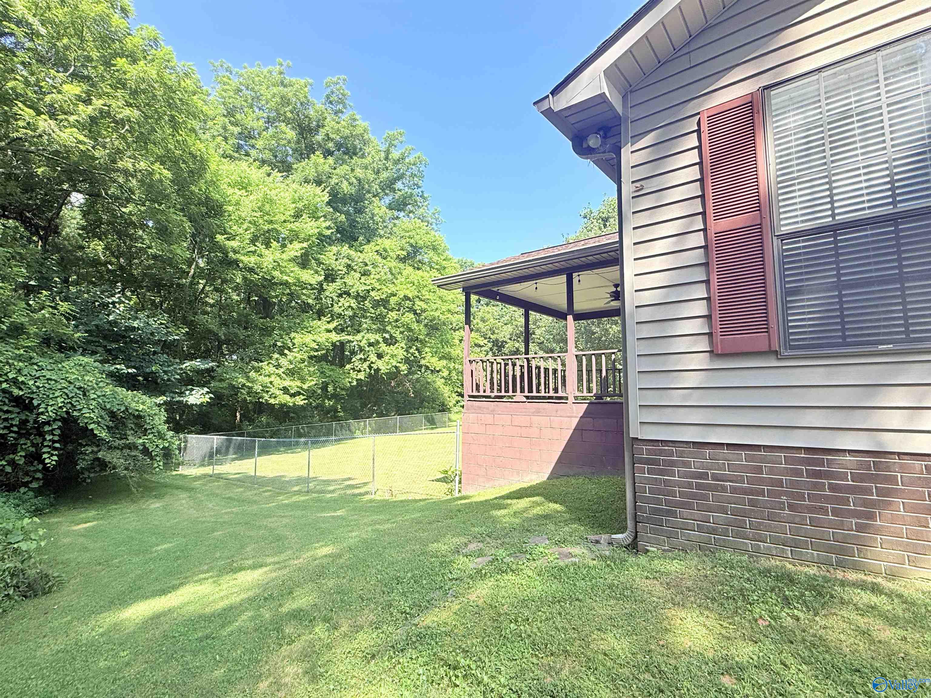 90 Bayside Lane