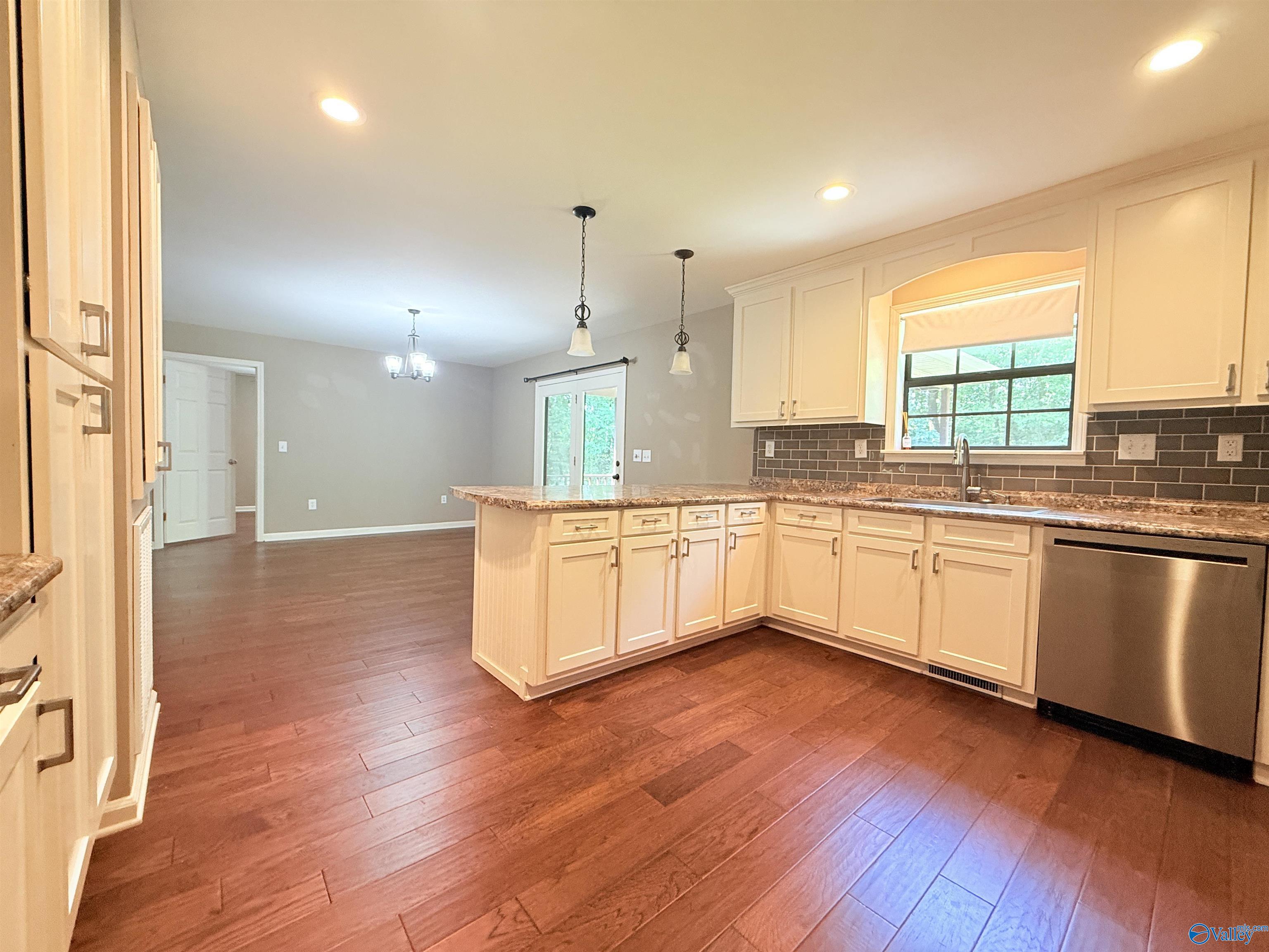 90 Bayside Lane