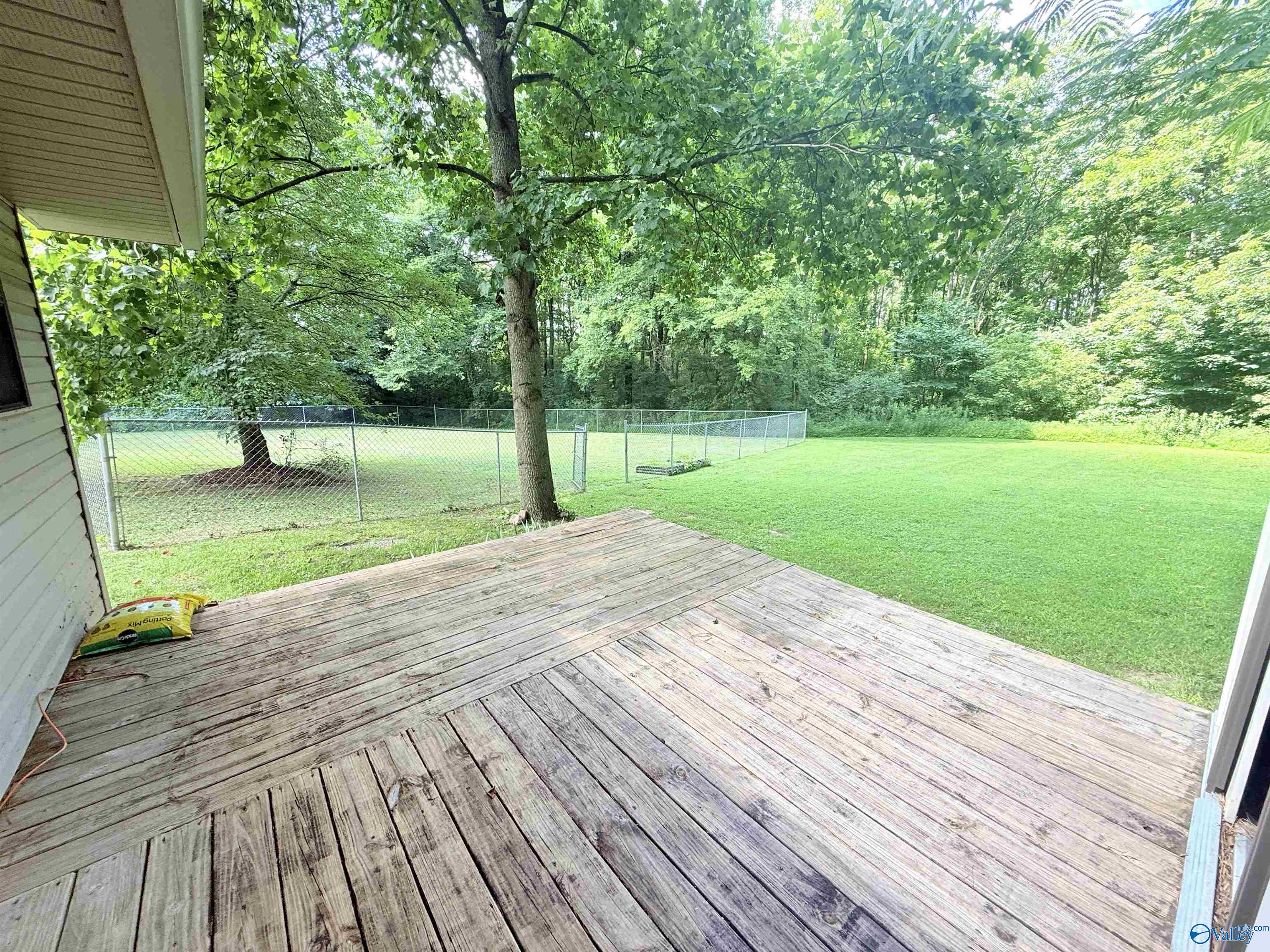 90 Bayside Lane