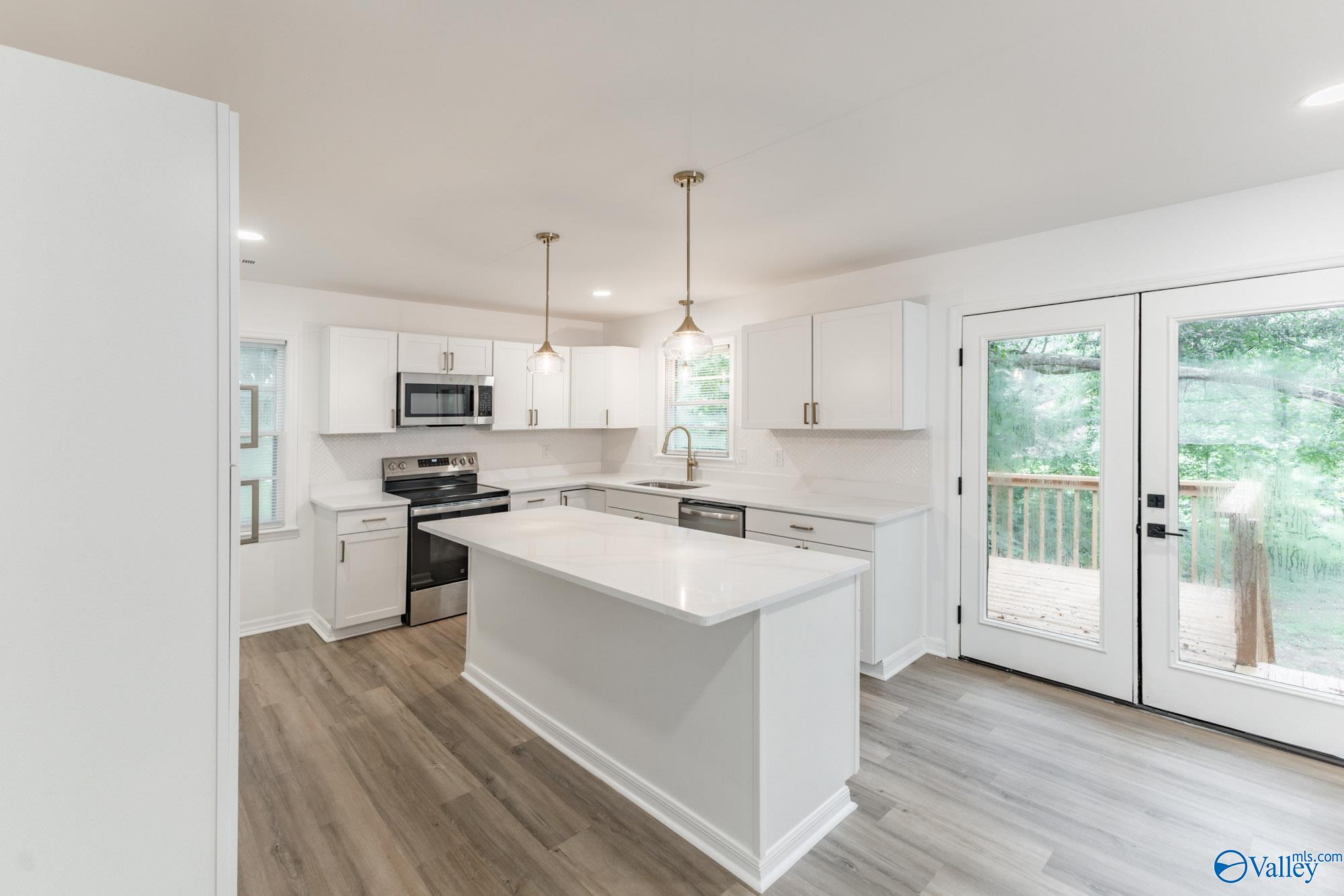 1259 Friendship Road