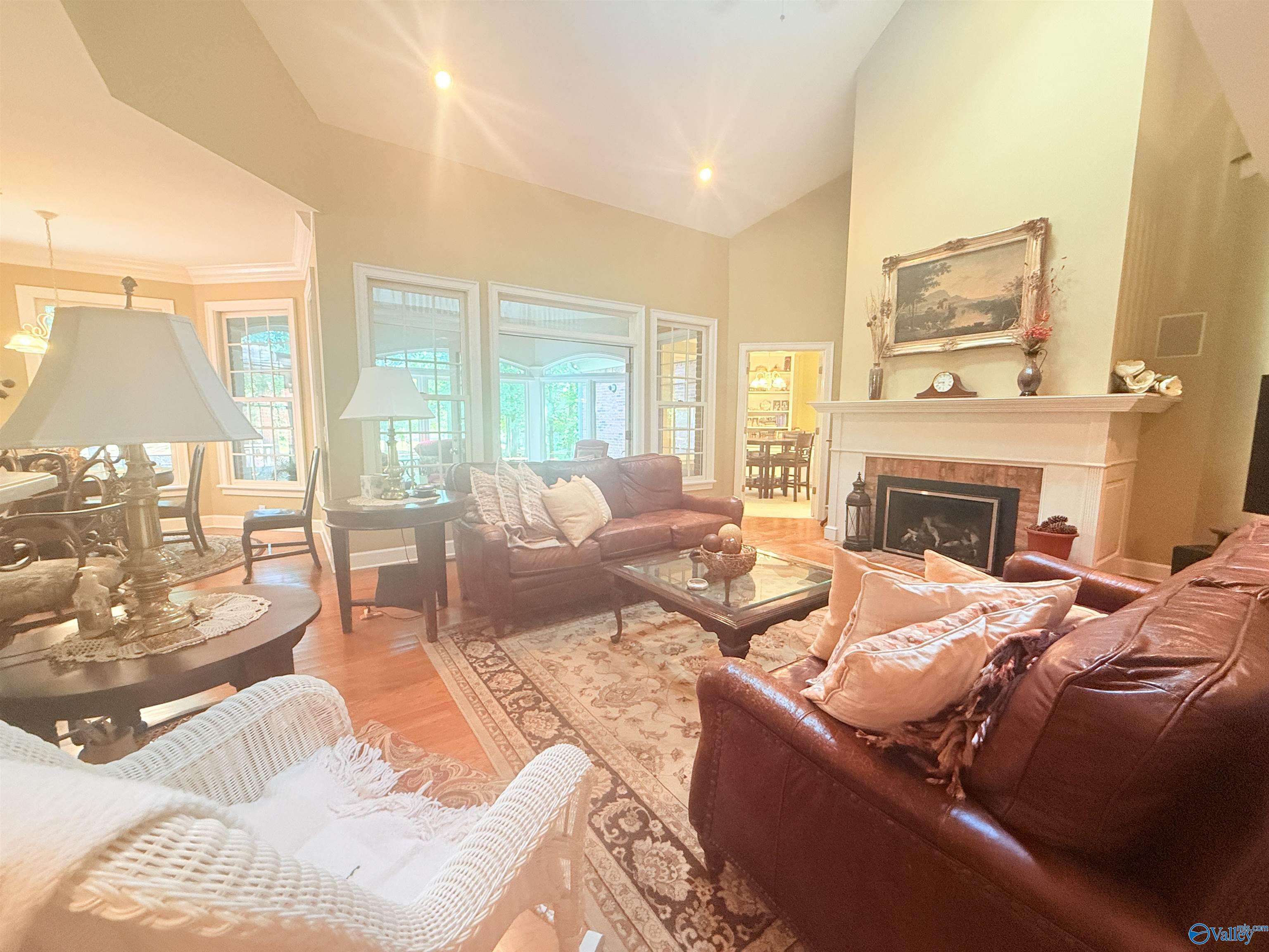 20 Savannah Circle