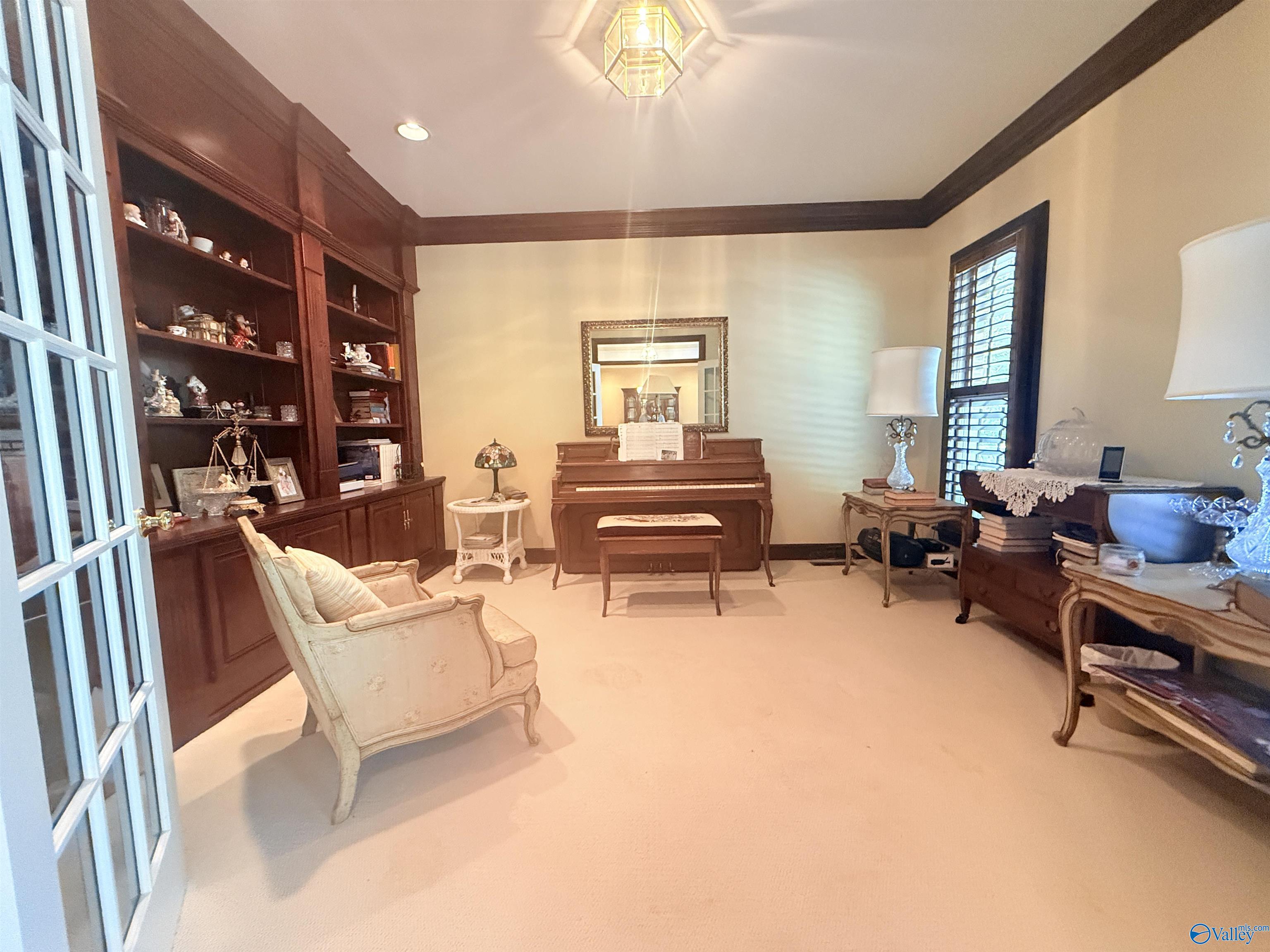 20 Savannah Circle