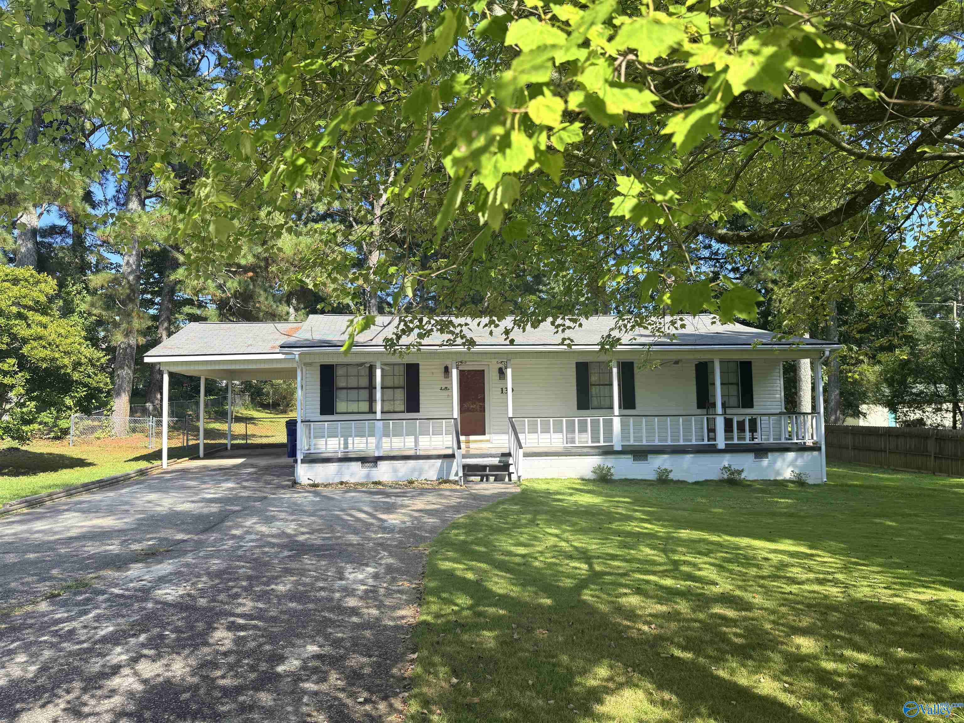 139 Walker Drive SW