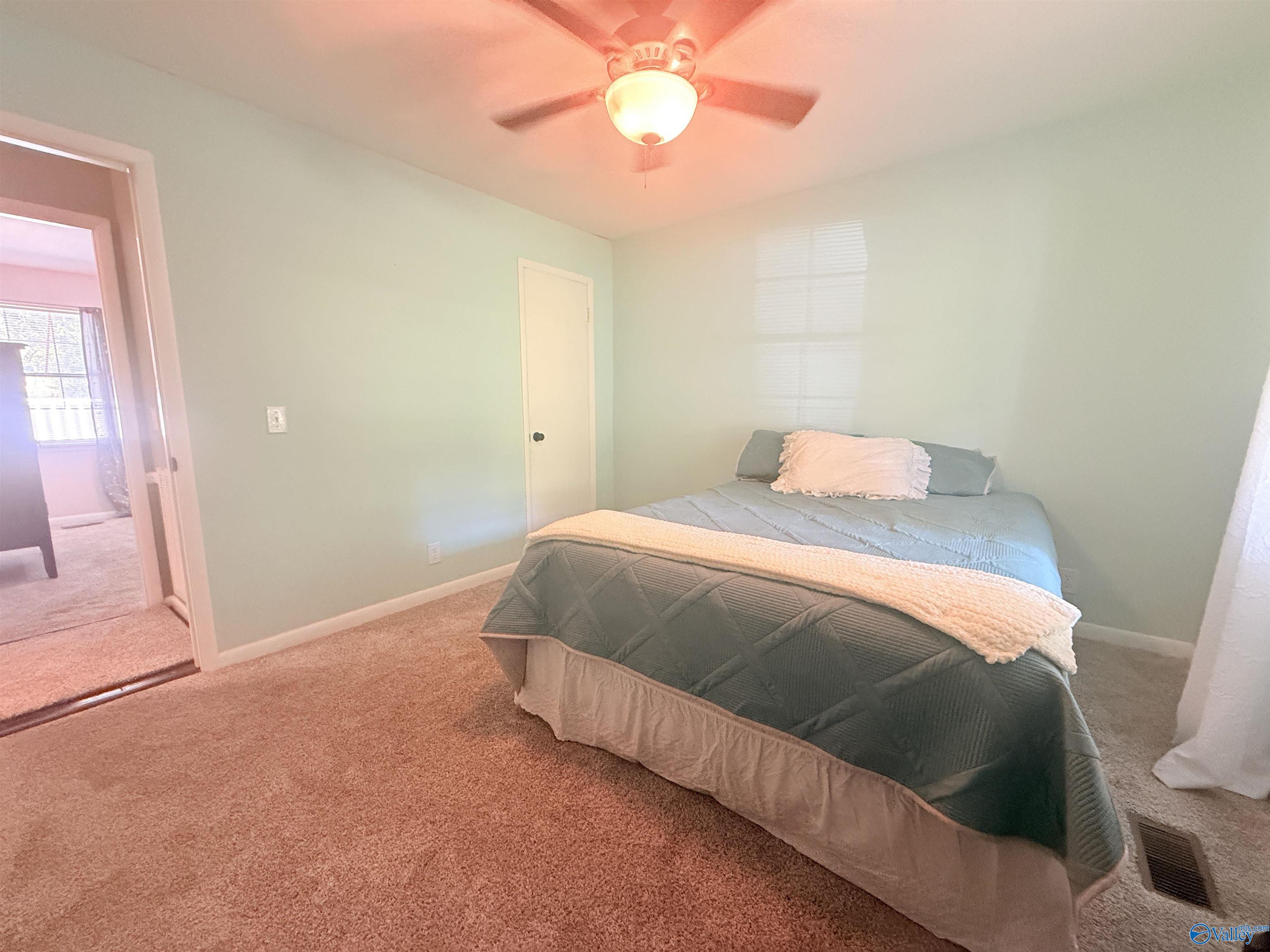 139 Walker Drive SW