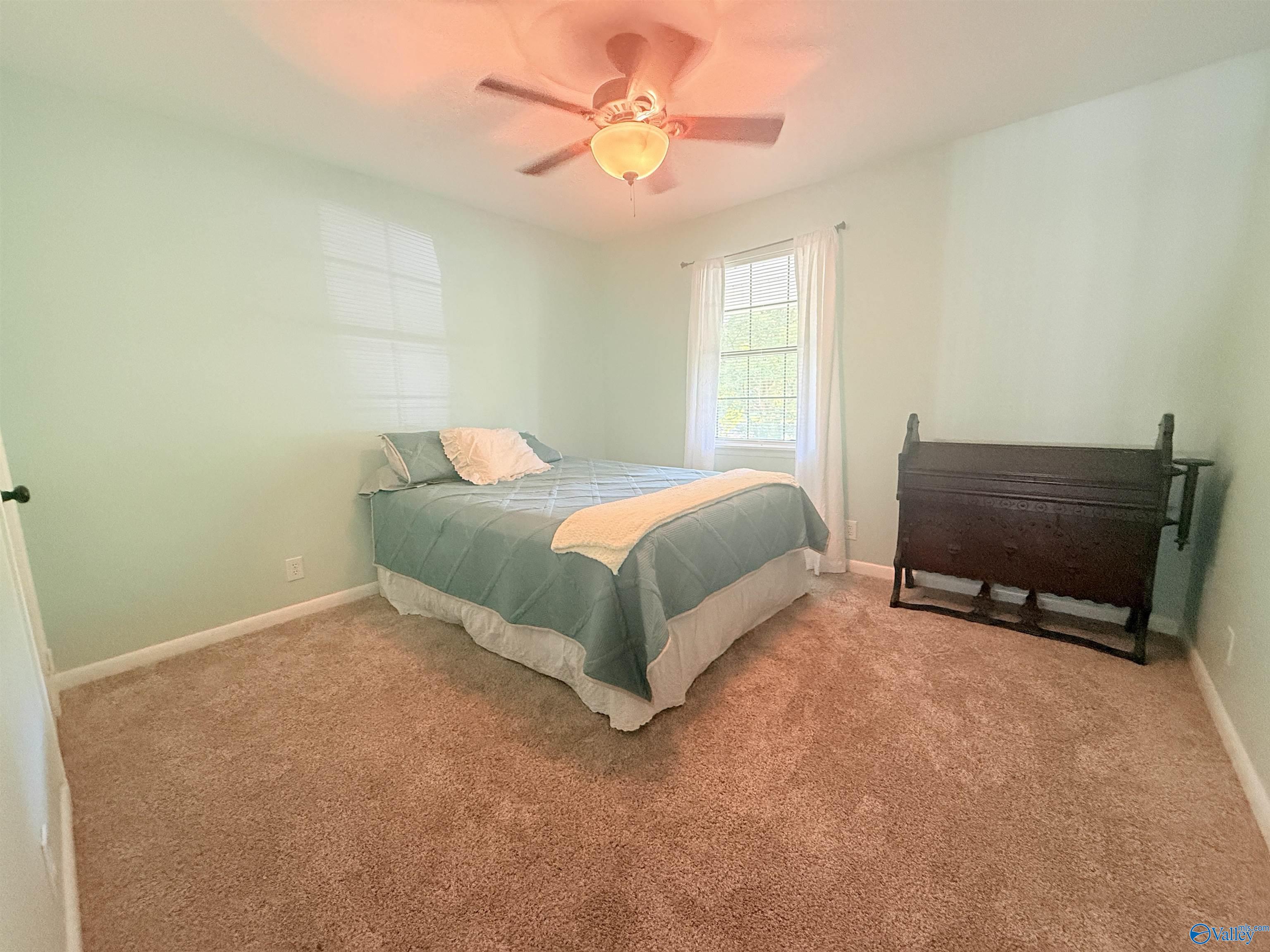 139 Walker Drive SW