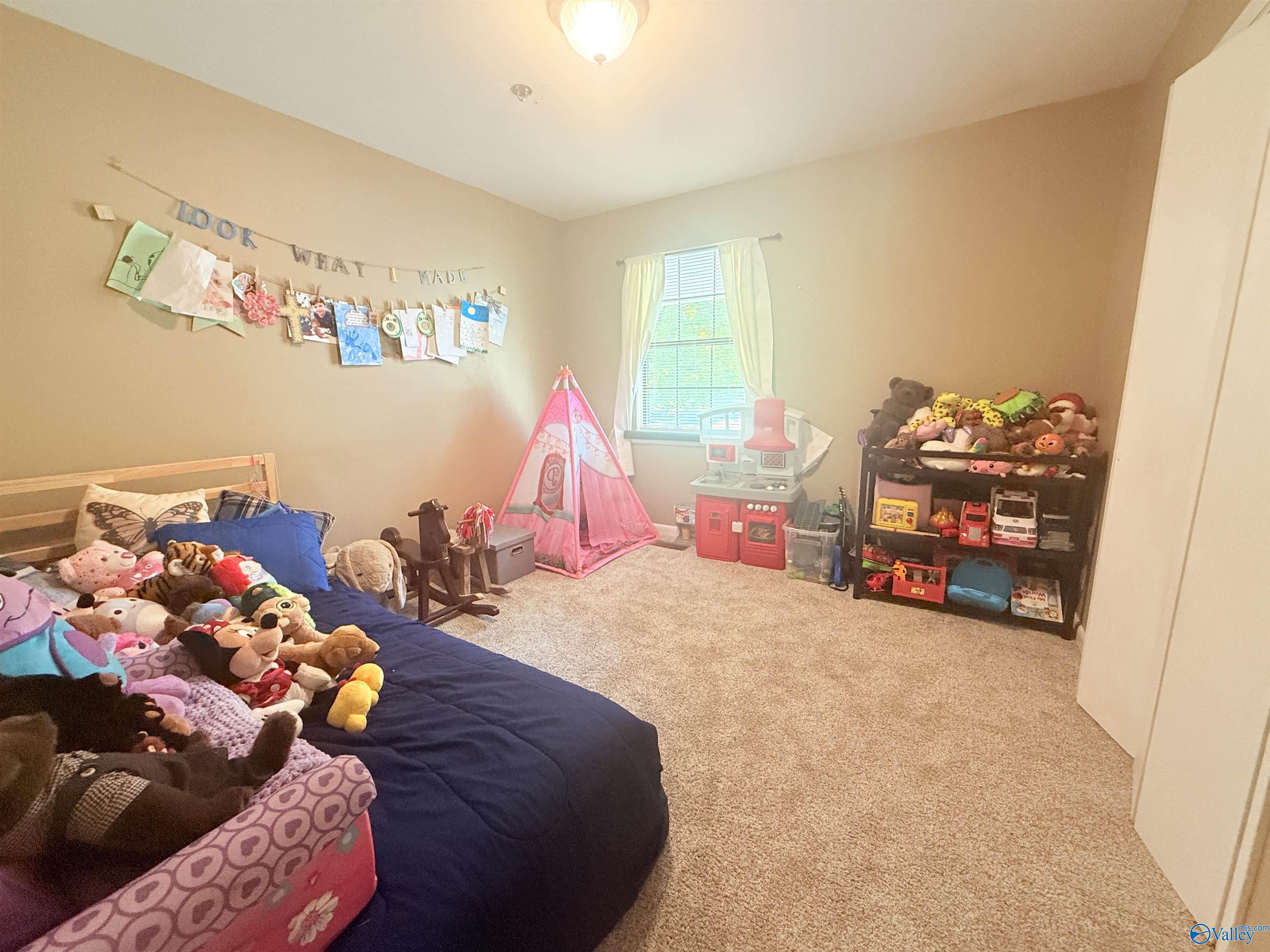 139 Walker Drive SW