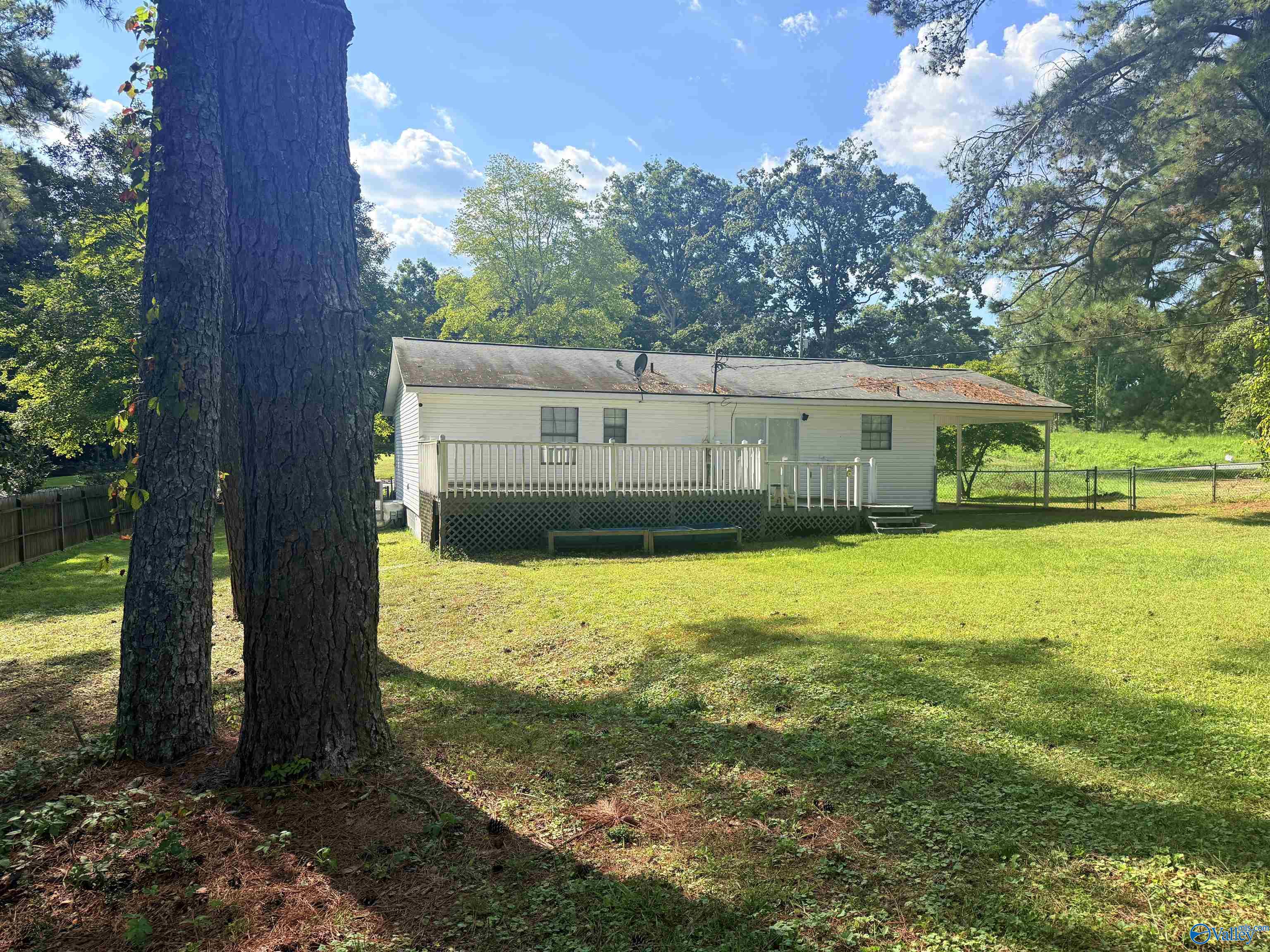 139 Walker Drive SW