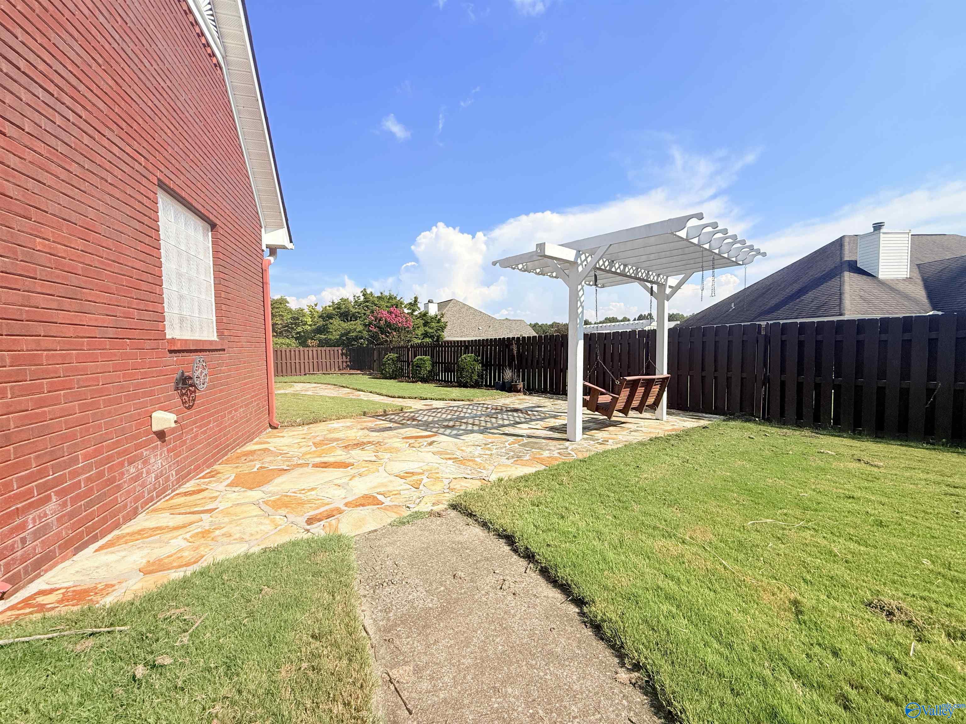 124 Dorset Circle