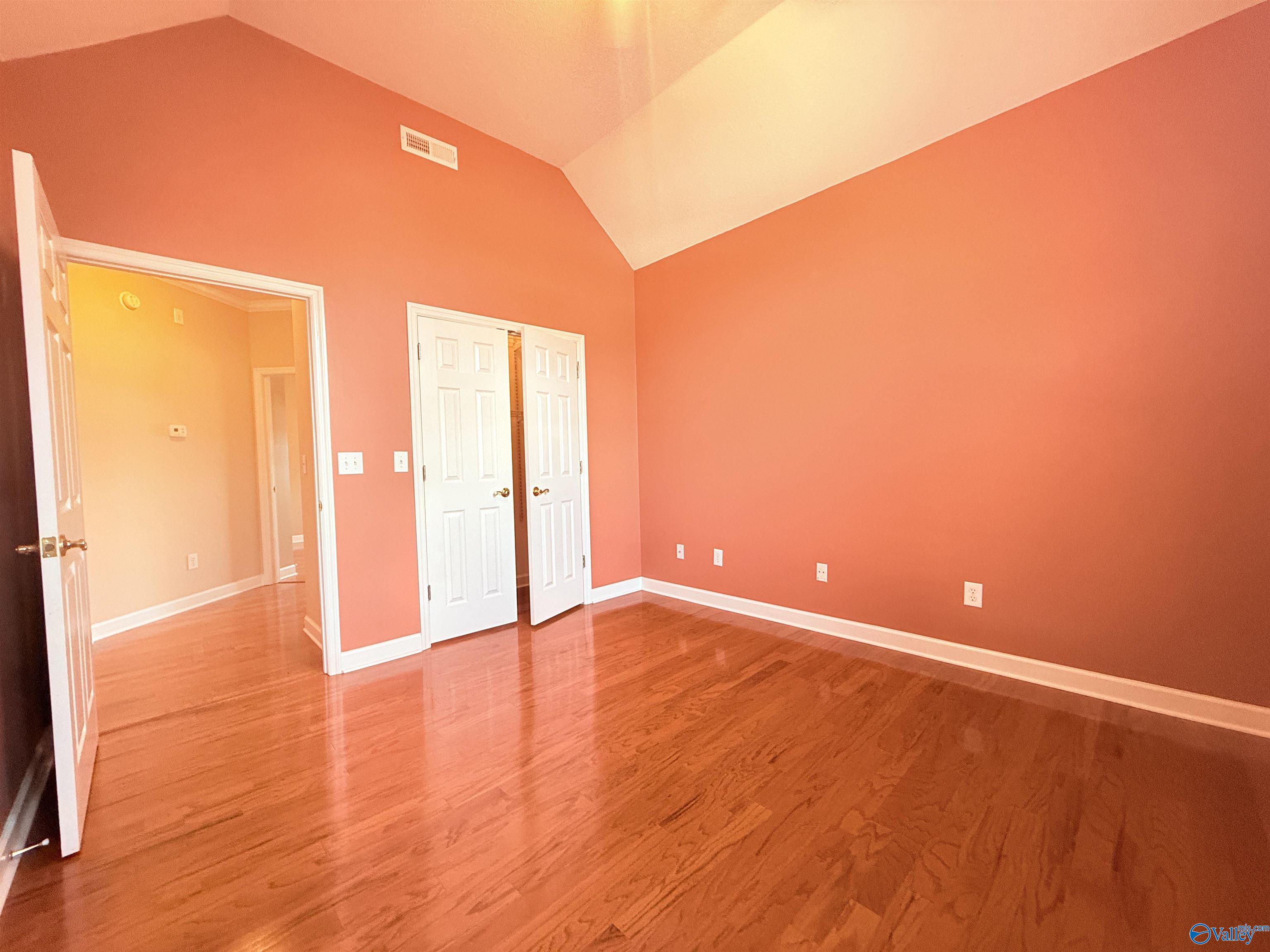 124 Dorset Circle