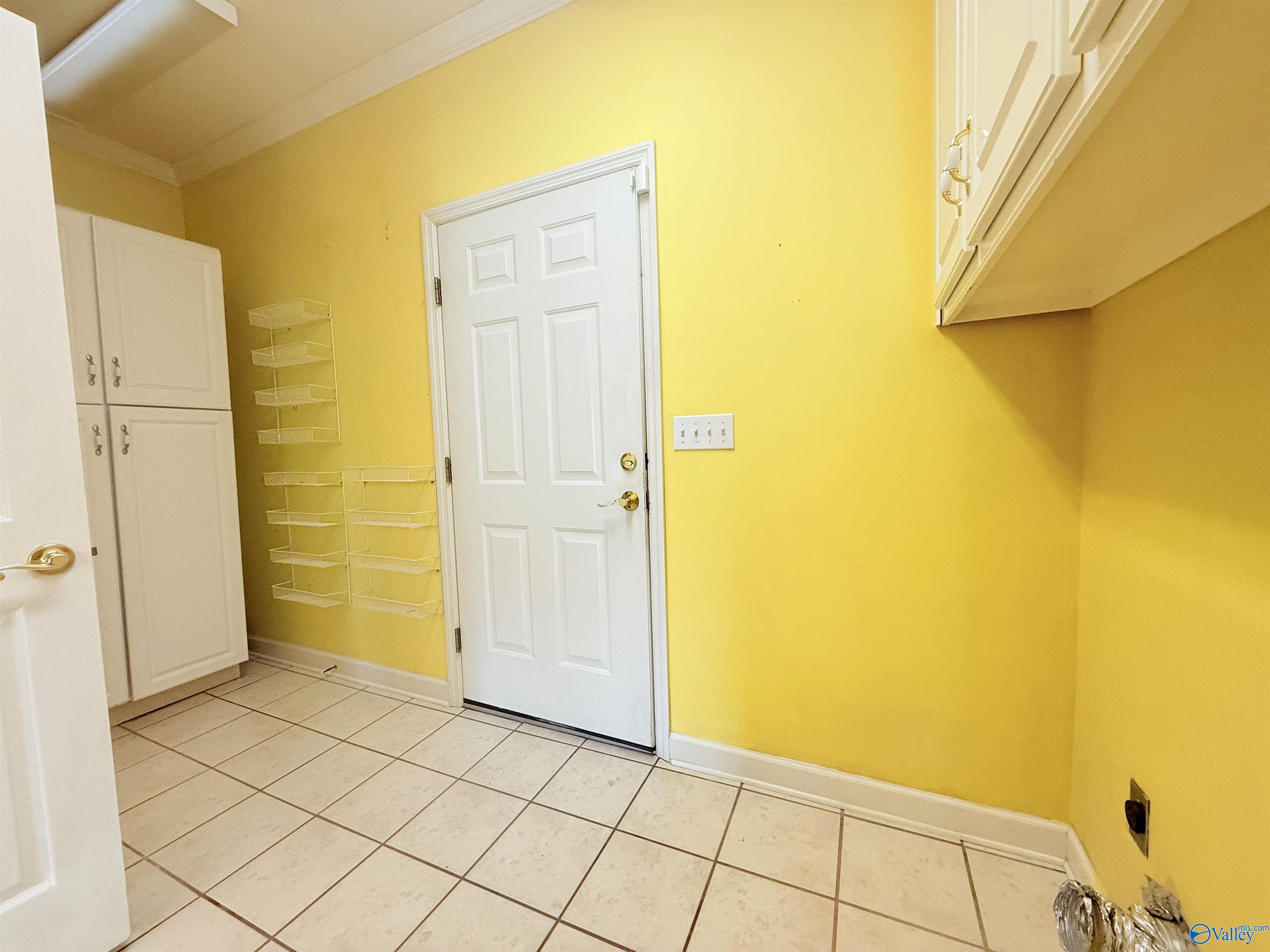 124 Dorset Circle