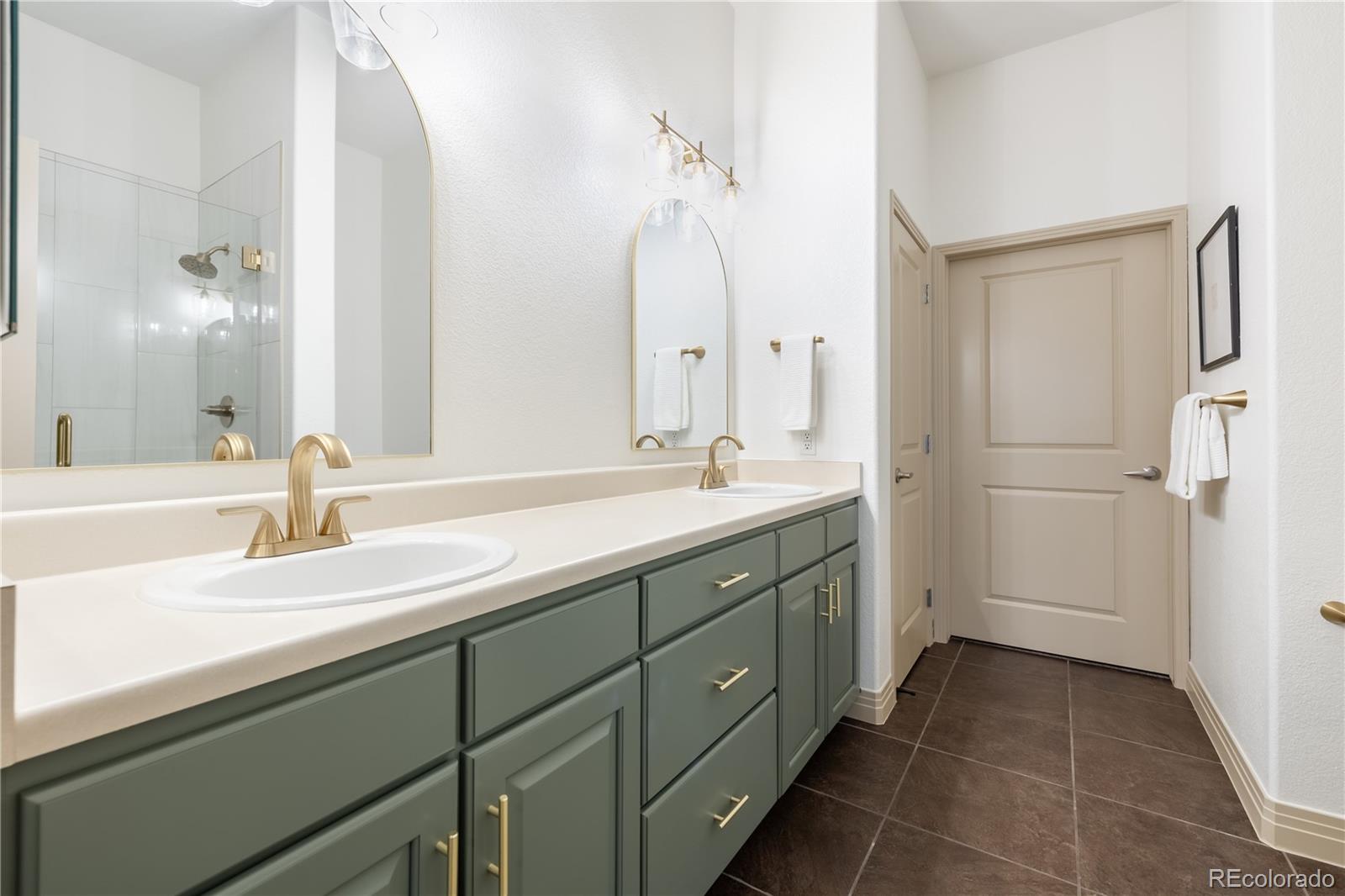 209 Quebec Street Unit: E