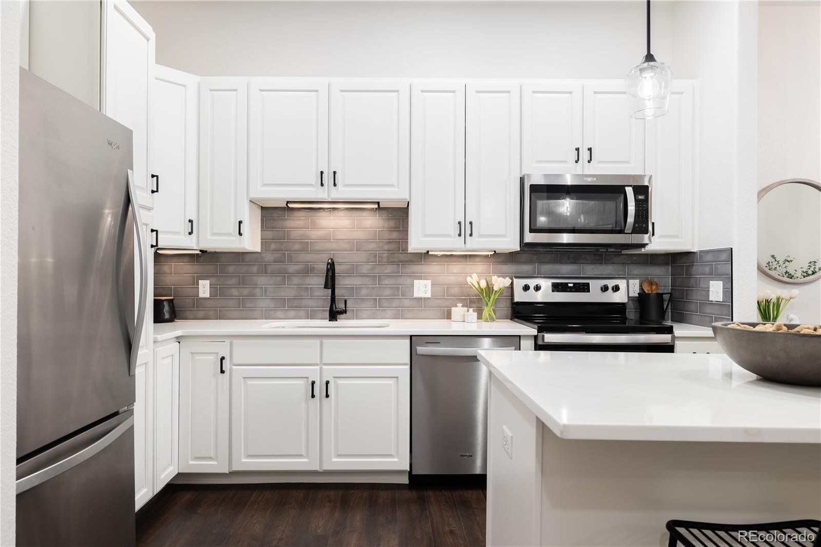 209 Quebec Street Unit: E