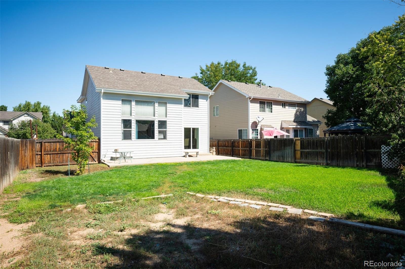 2764 Fernwood Pl