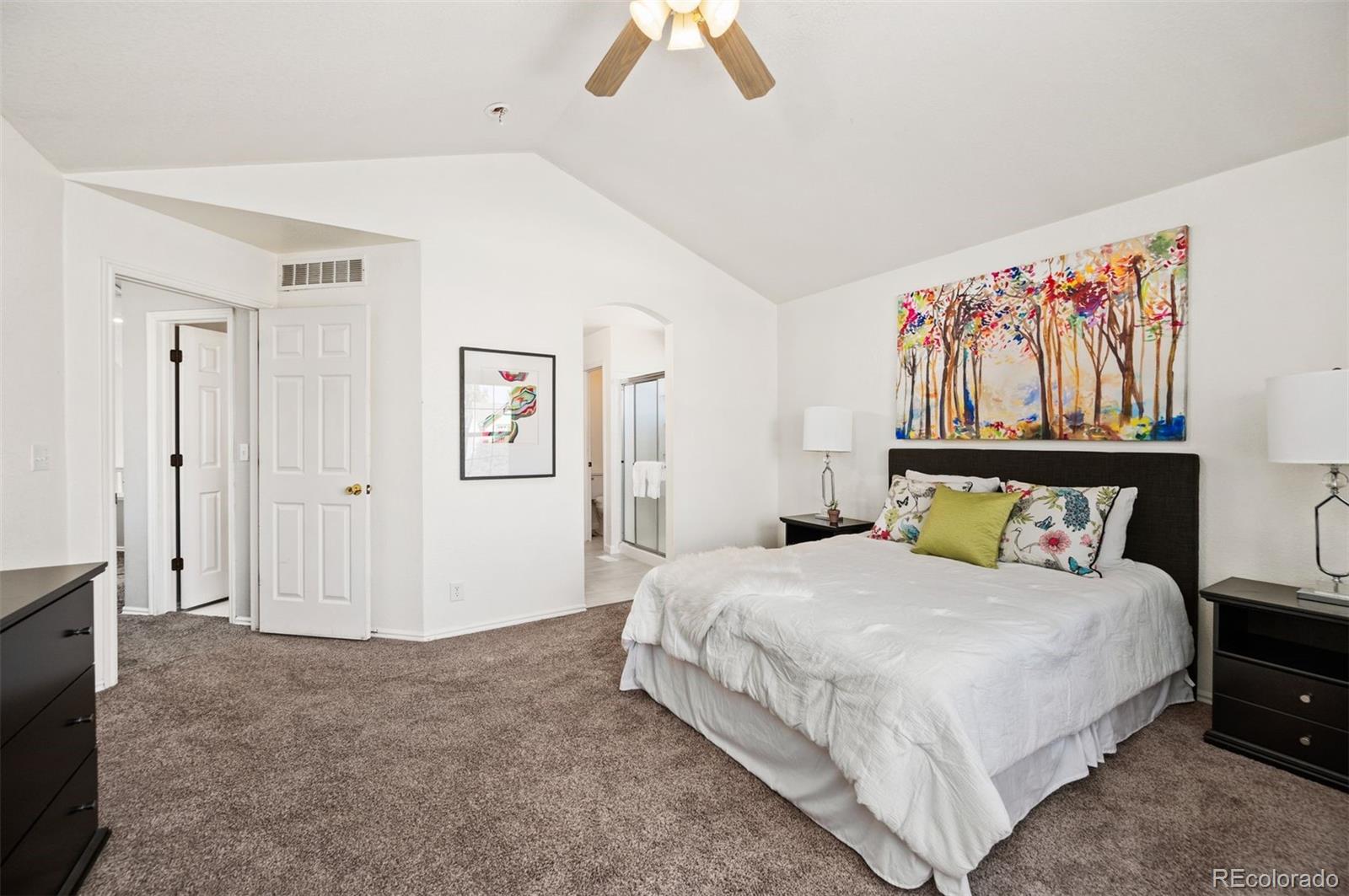 2764 Fernwood Pl
