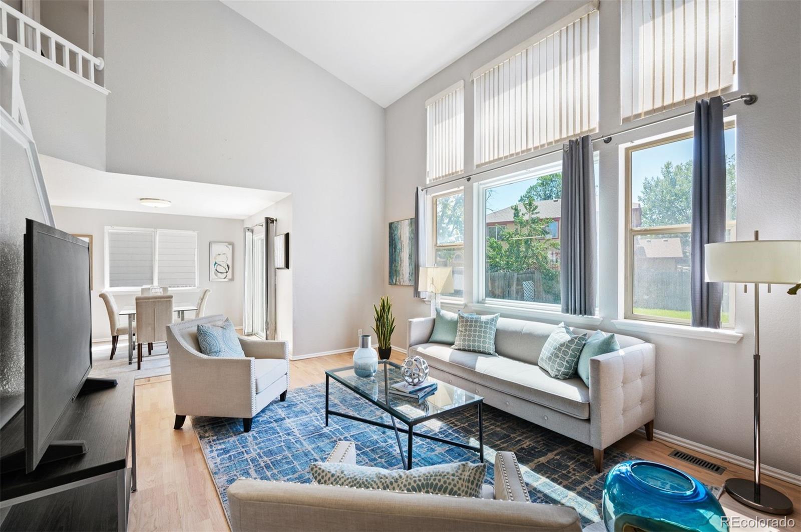 2764 Fernwood Pl