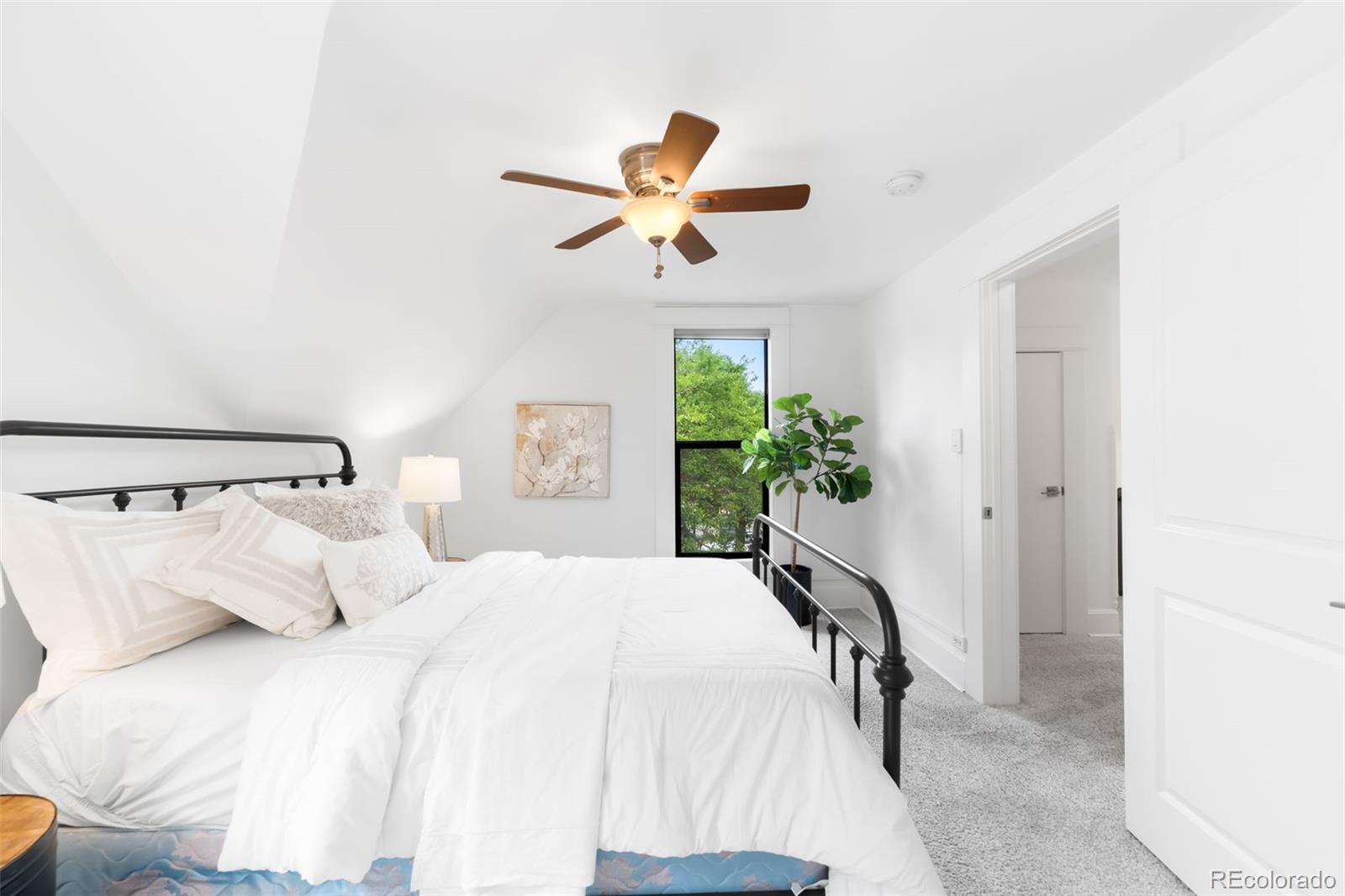 3250 W Hayward Place