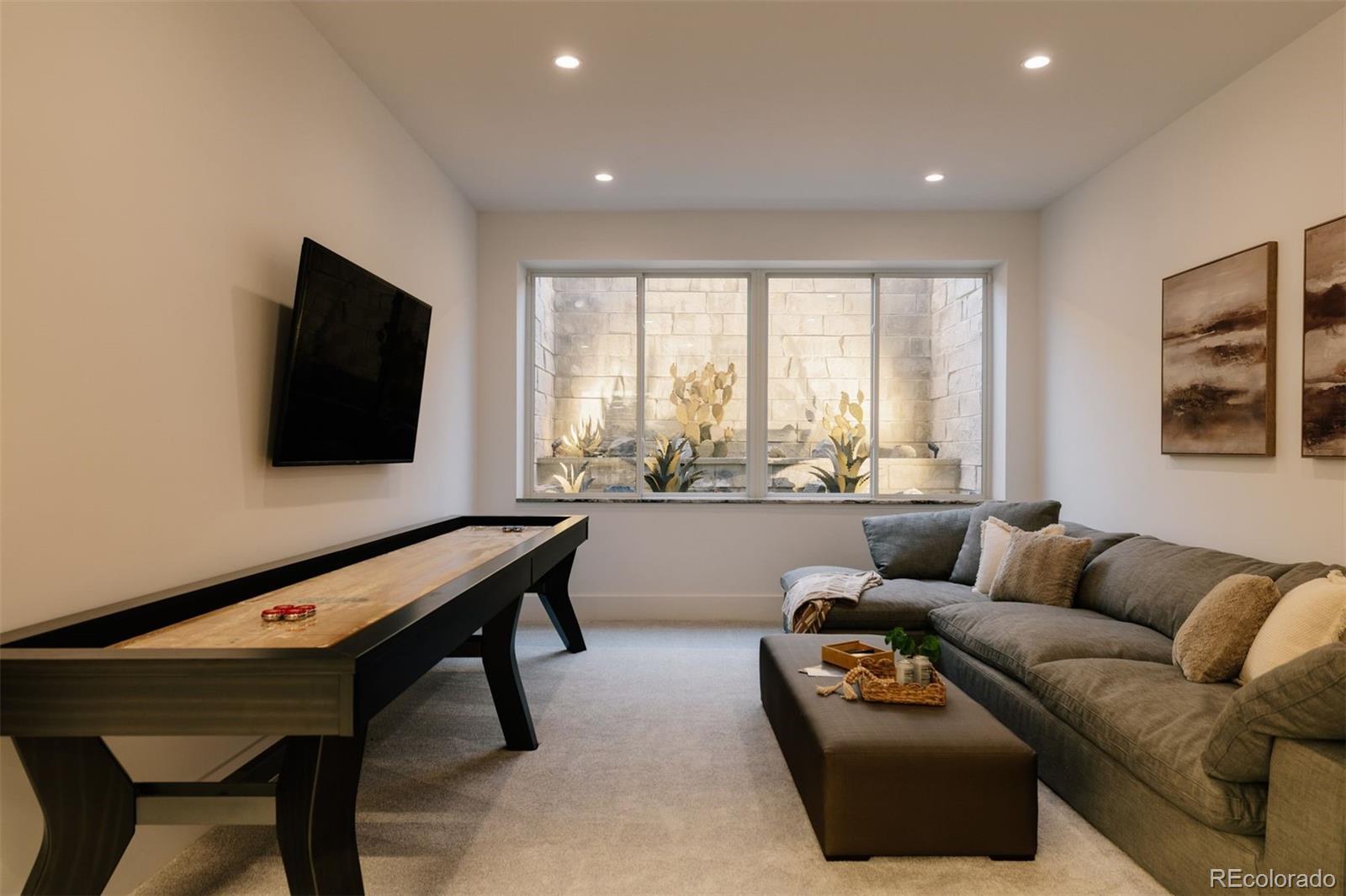 164 S Fairfax Street