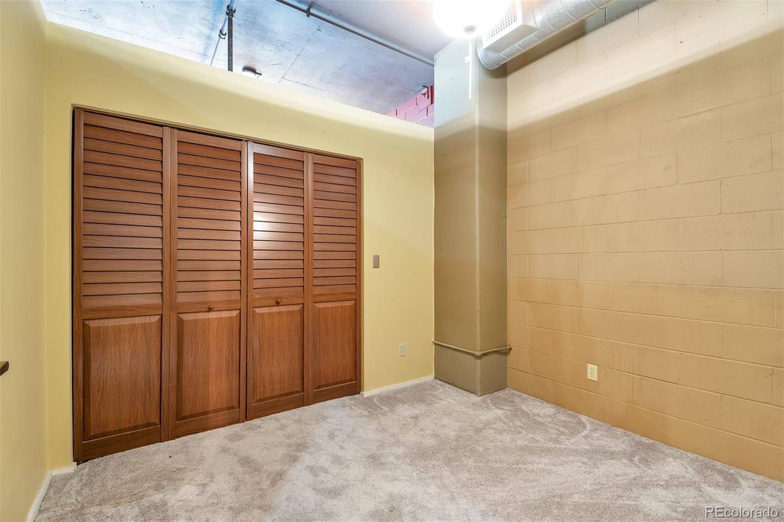 290 W 12th Avenue Unit: 401