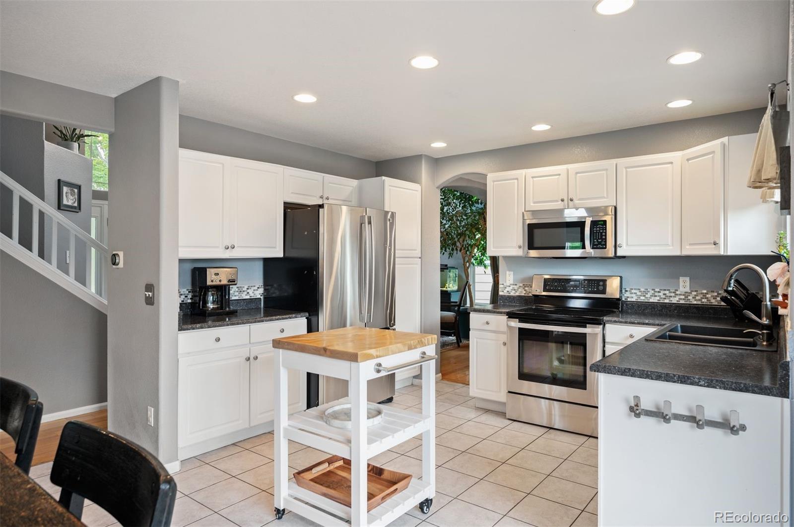 9024 Sanderling Way