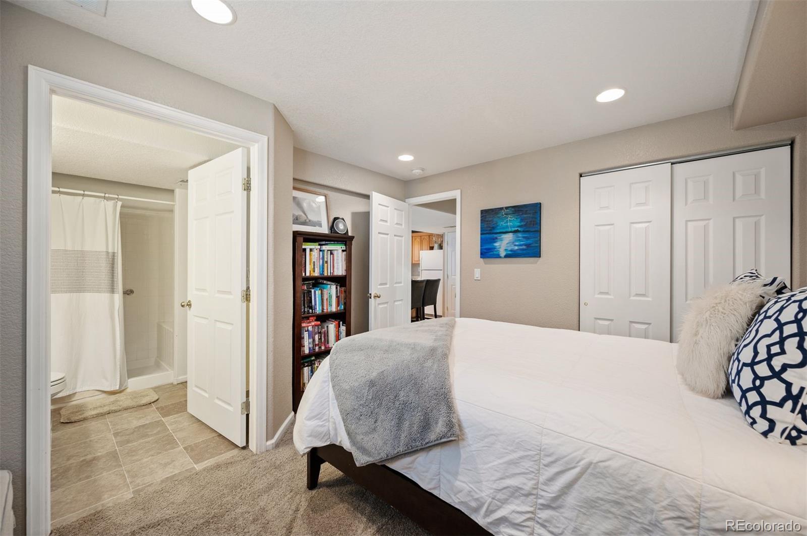 9024 Sanderling Way