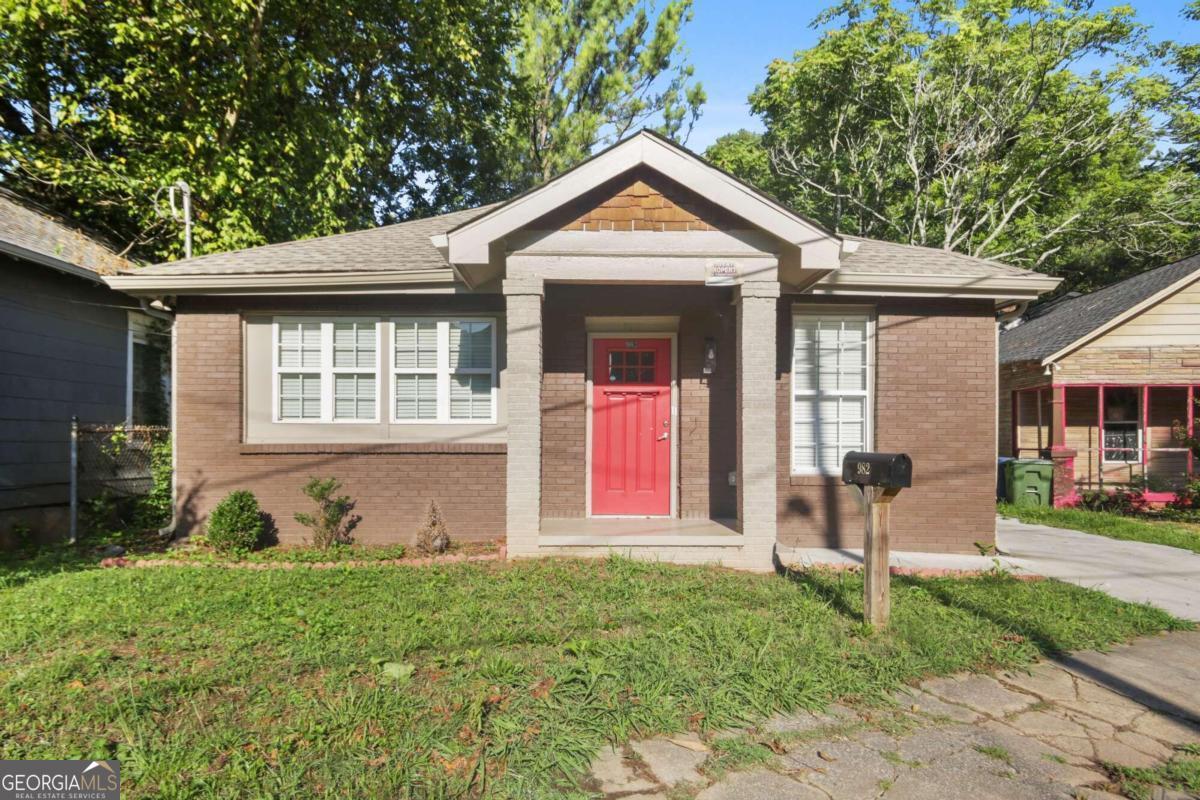 982 Mayson Turner Road NW