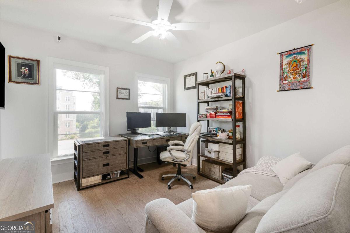 2161 Burnside Drive NW