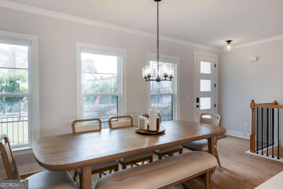 2161 Burnside Drive NW