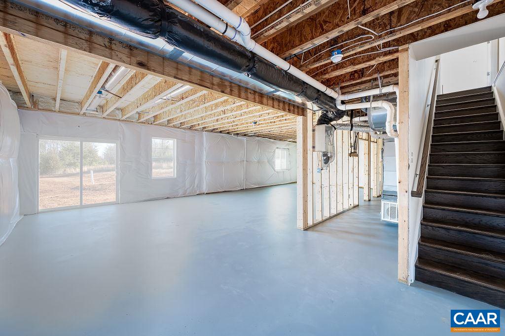 10 BARTHOLOMEW PL Unit: Lot 10