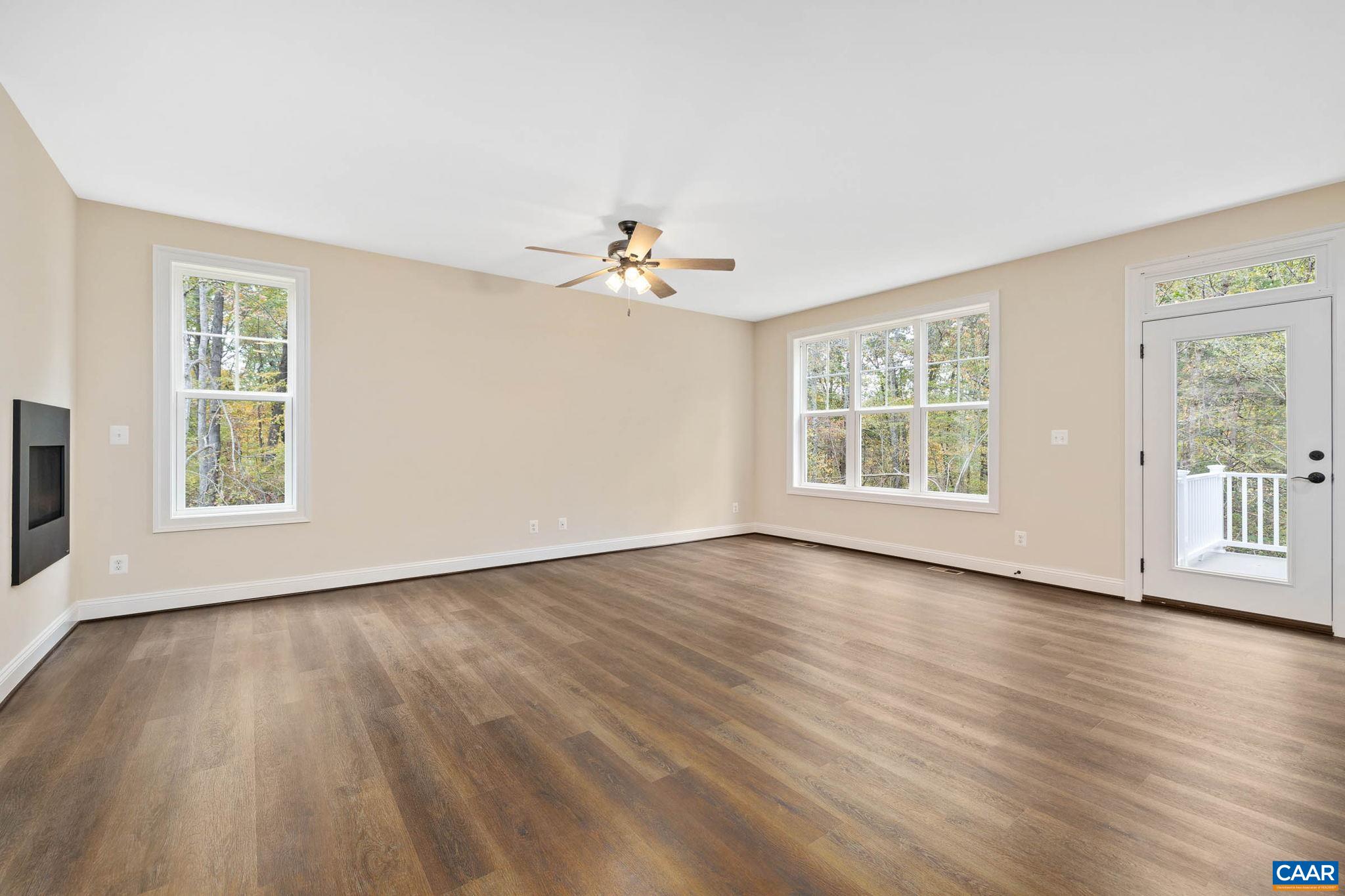 15 YATES CIR