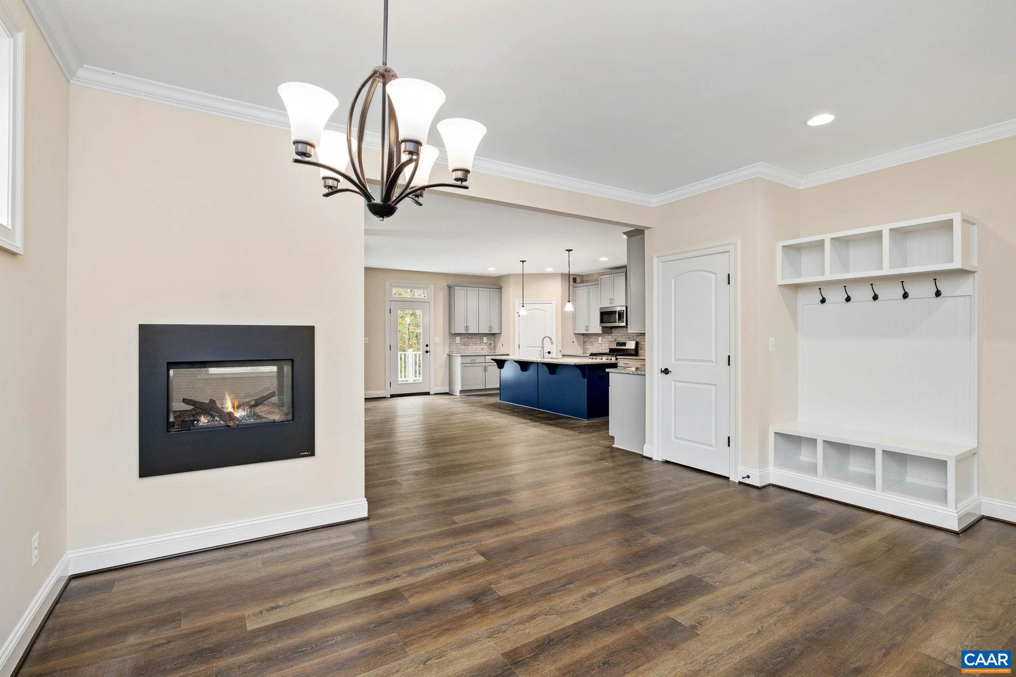 15 YATES CIR