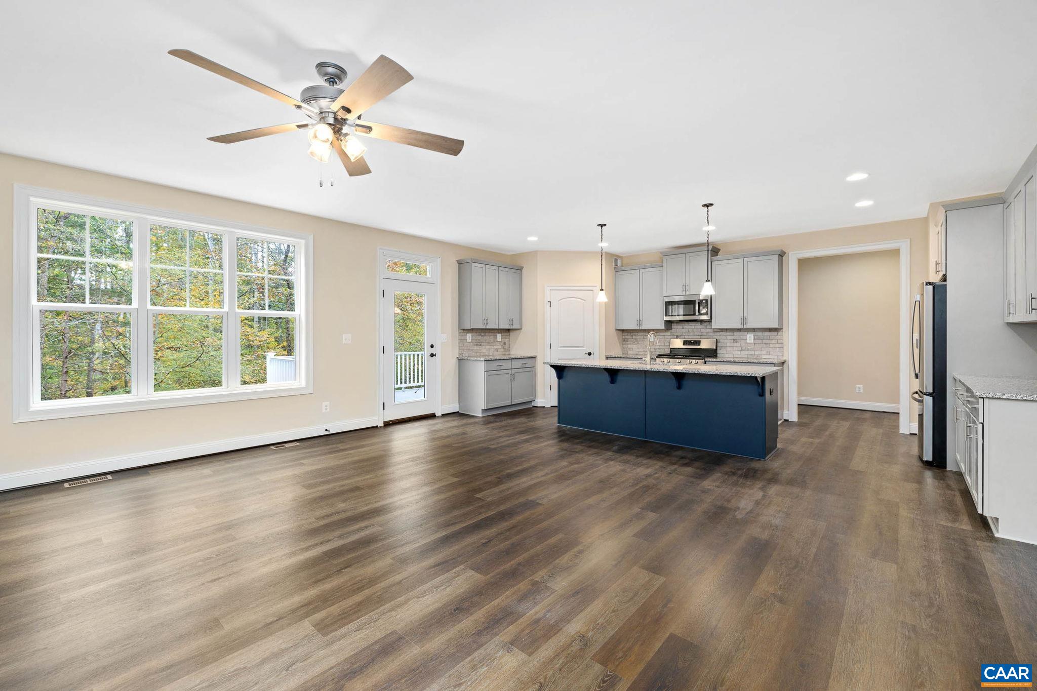15 YATES CIR