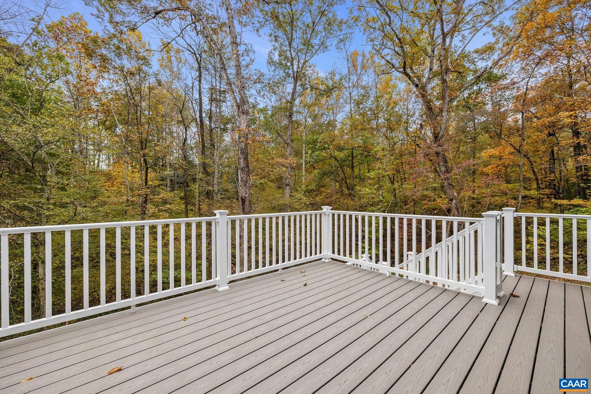 15 YATES CIR