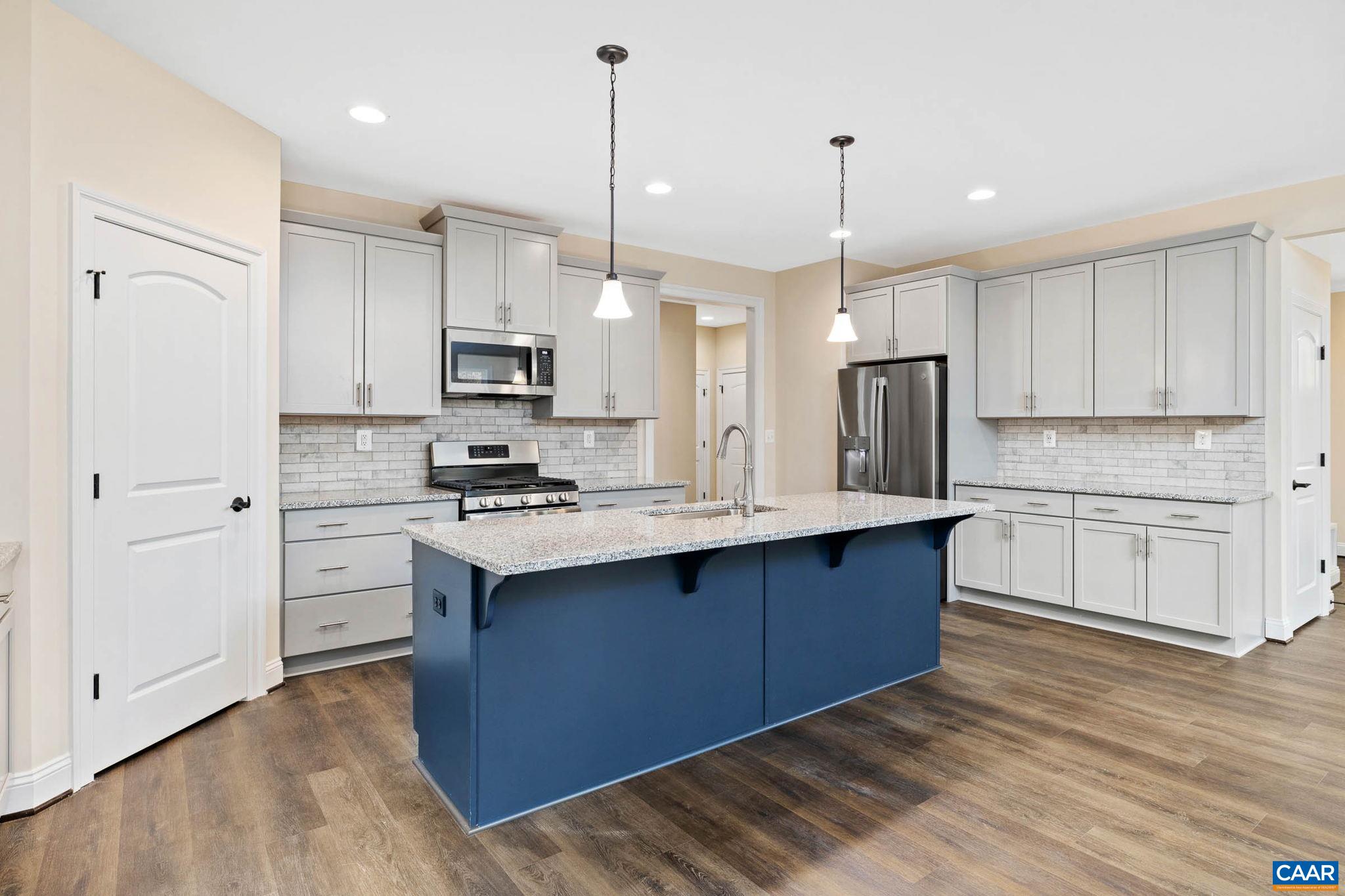 15 YATES CIR