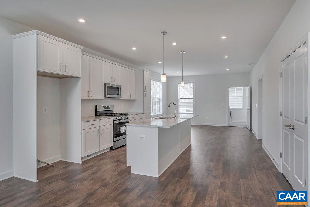 3588 WARDELL CREST
